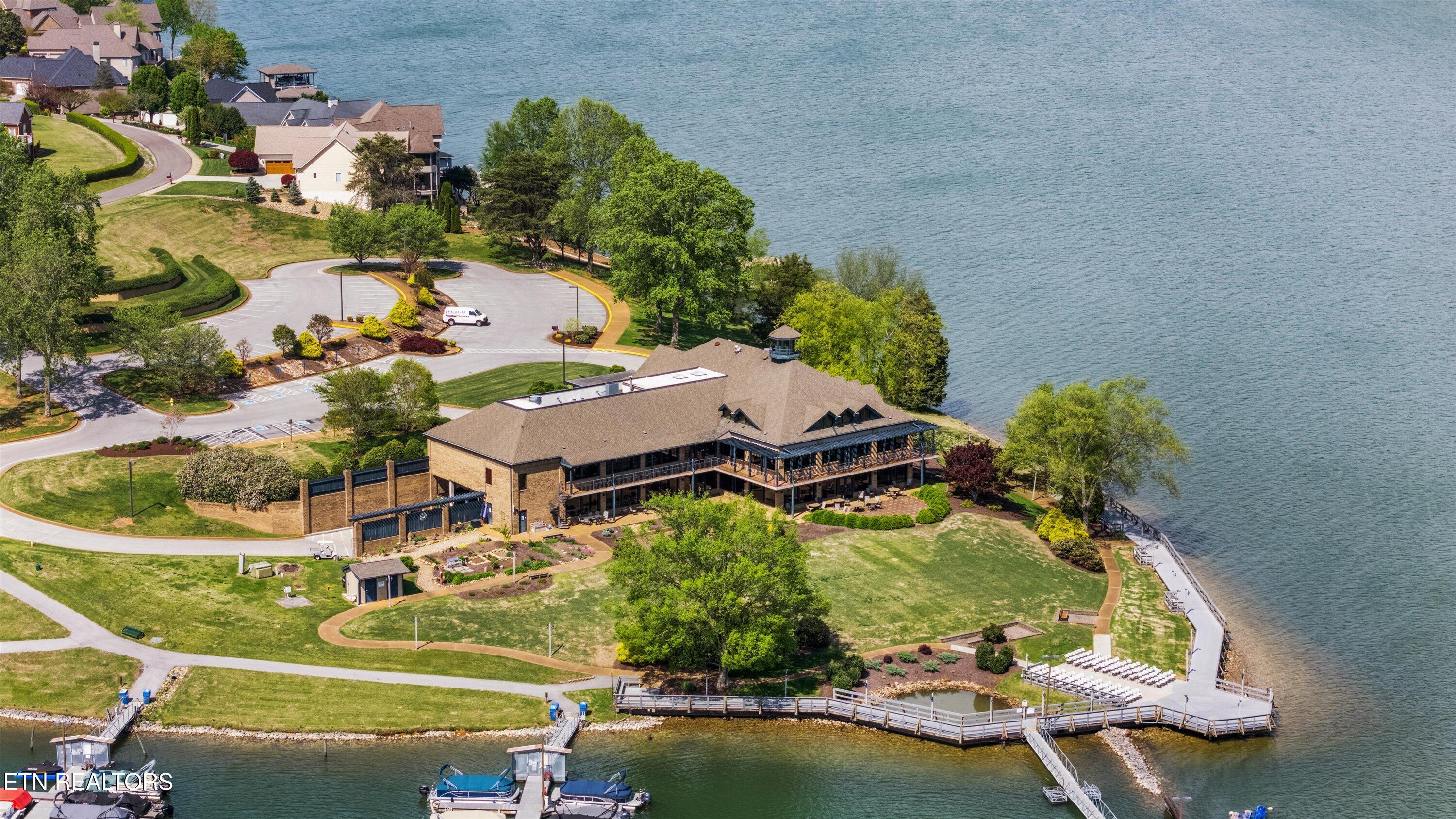 102 Chaloni Lane Loudon TN 37774