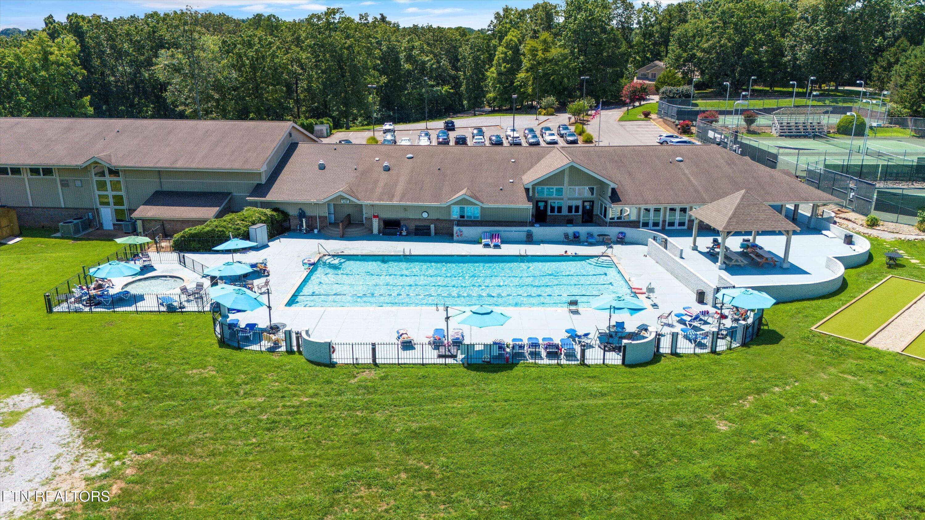 102 Chaloni Lane Loudon TN 37774