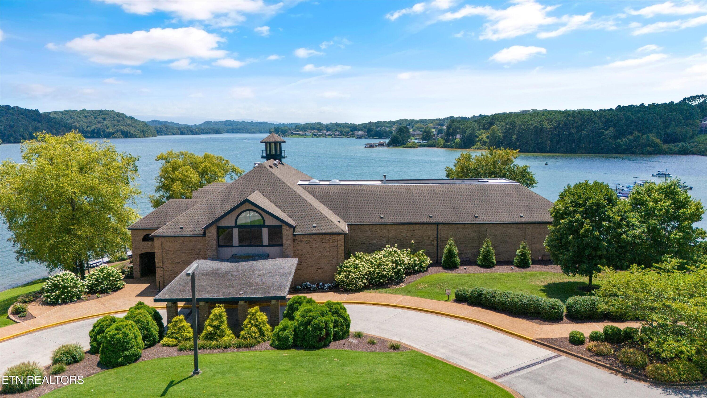 102 Chaloni Lane Loudon TN 37774