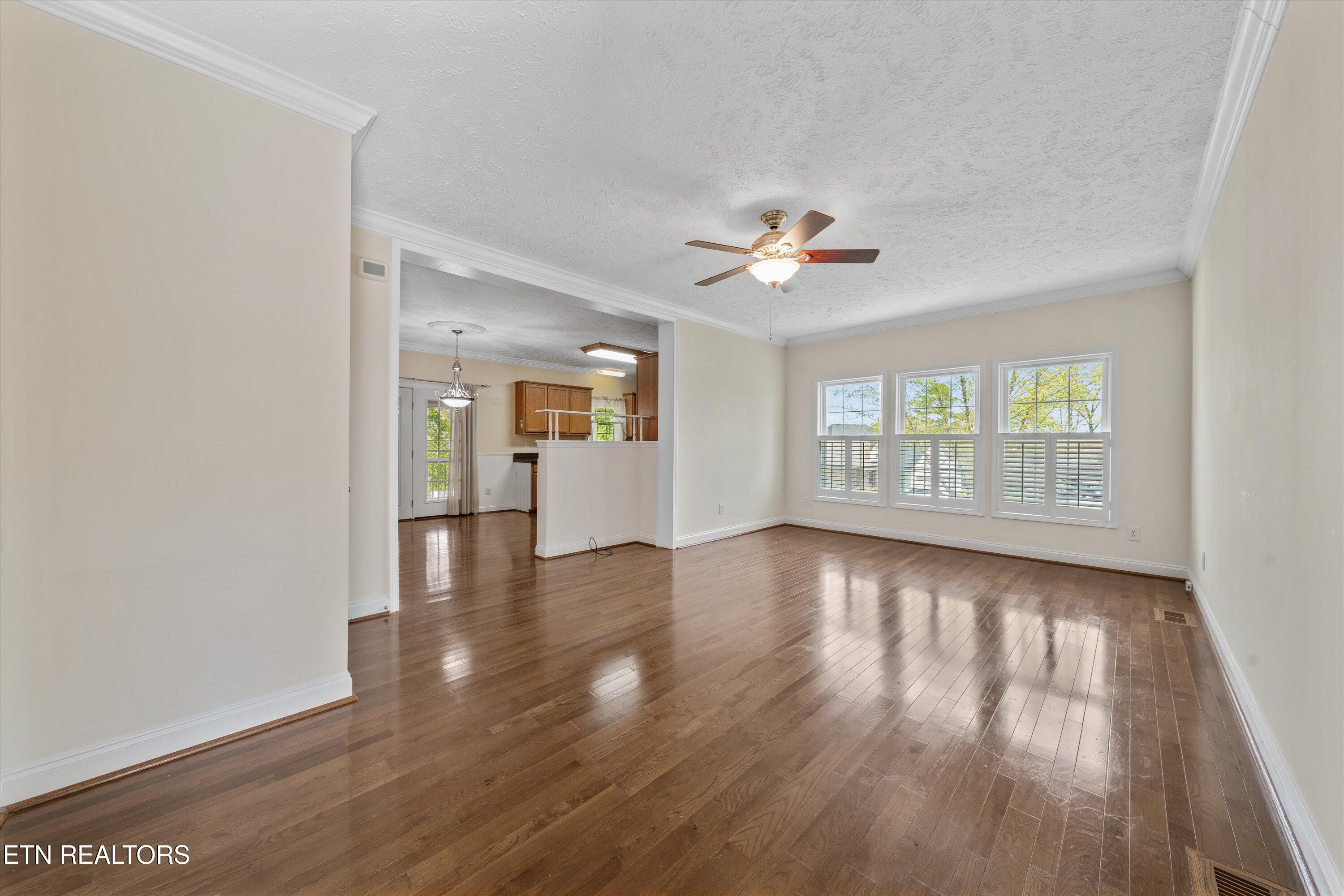 102 Chaloni Lane Loudon TN 37774