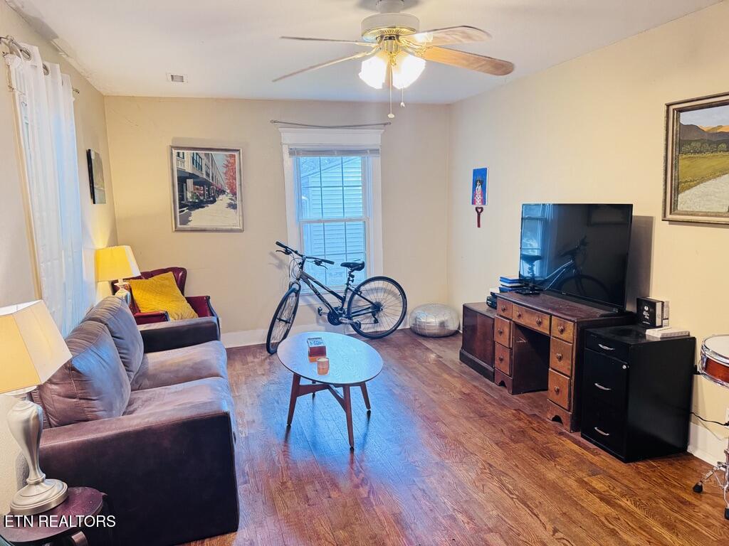 1717 8th Avenue Knoxville TN 37917