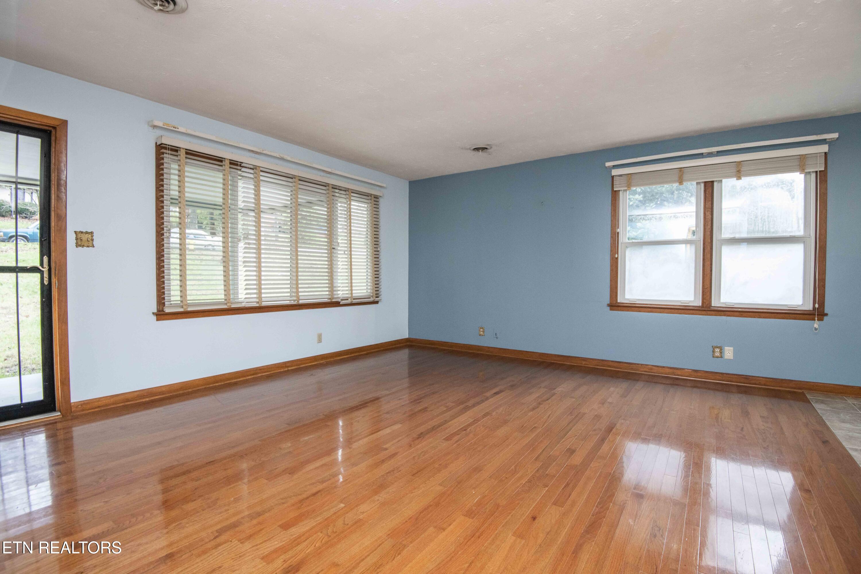 5814 Blossom Road Knoxville TN 37912