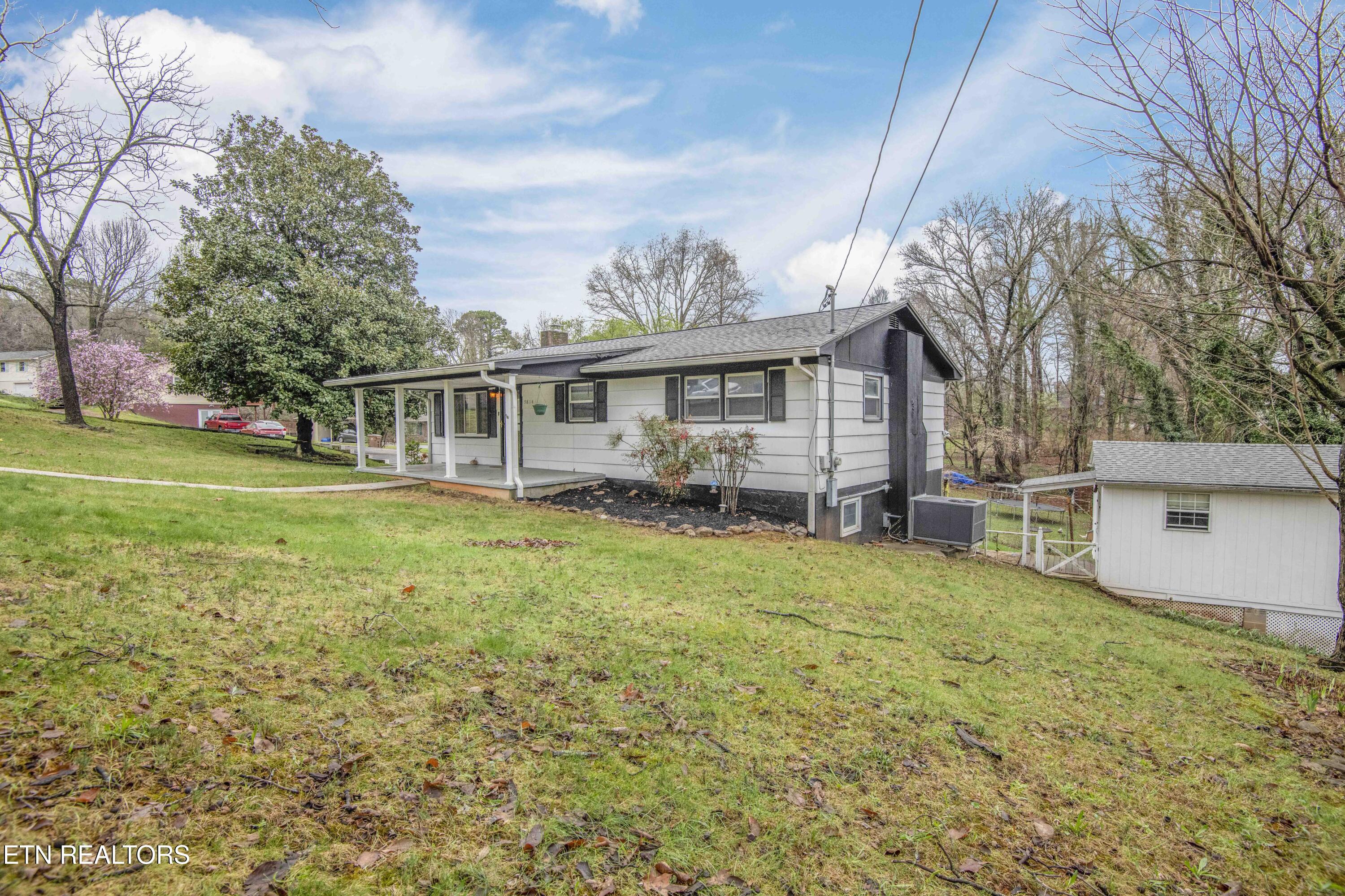5814 Blossom Road Knoxville TN 37912