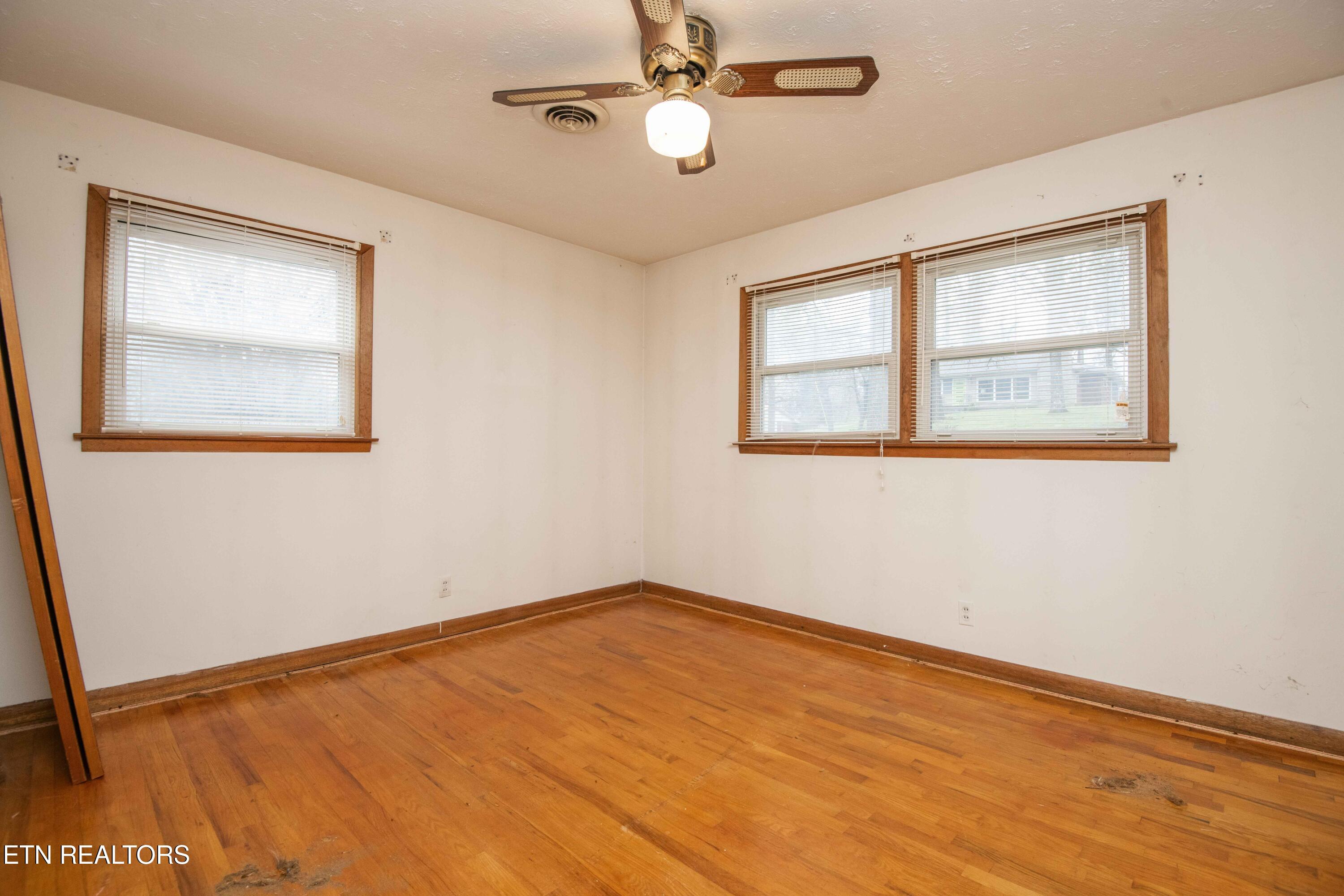 5814 Blossom Road Knoxville TN 37912