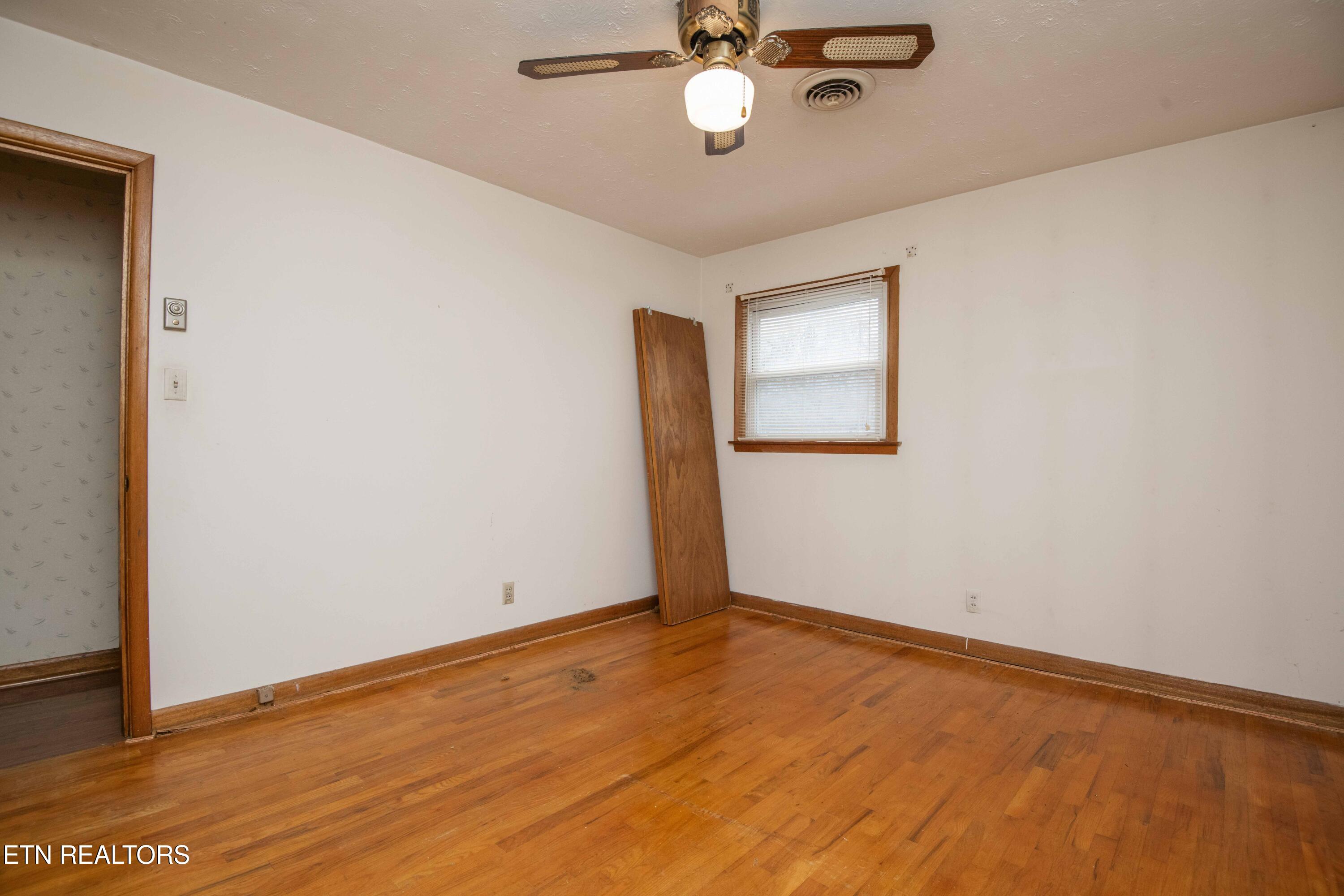 5814 Blossom Road Knoxville TN 37912