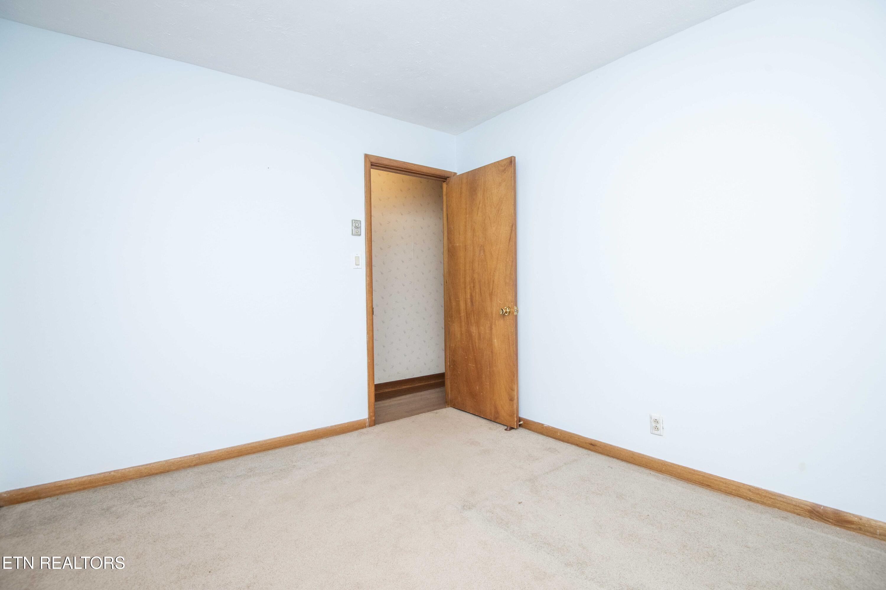 5814 Blossom Road Knoxville TN 37912