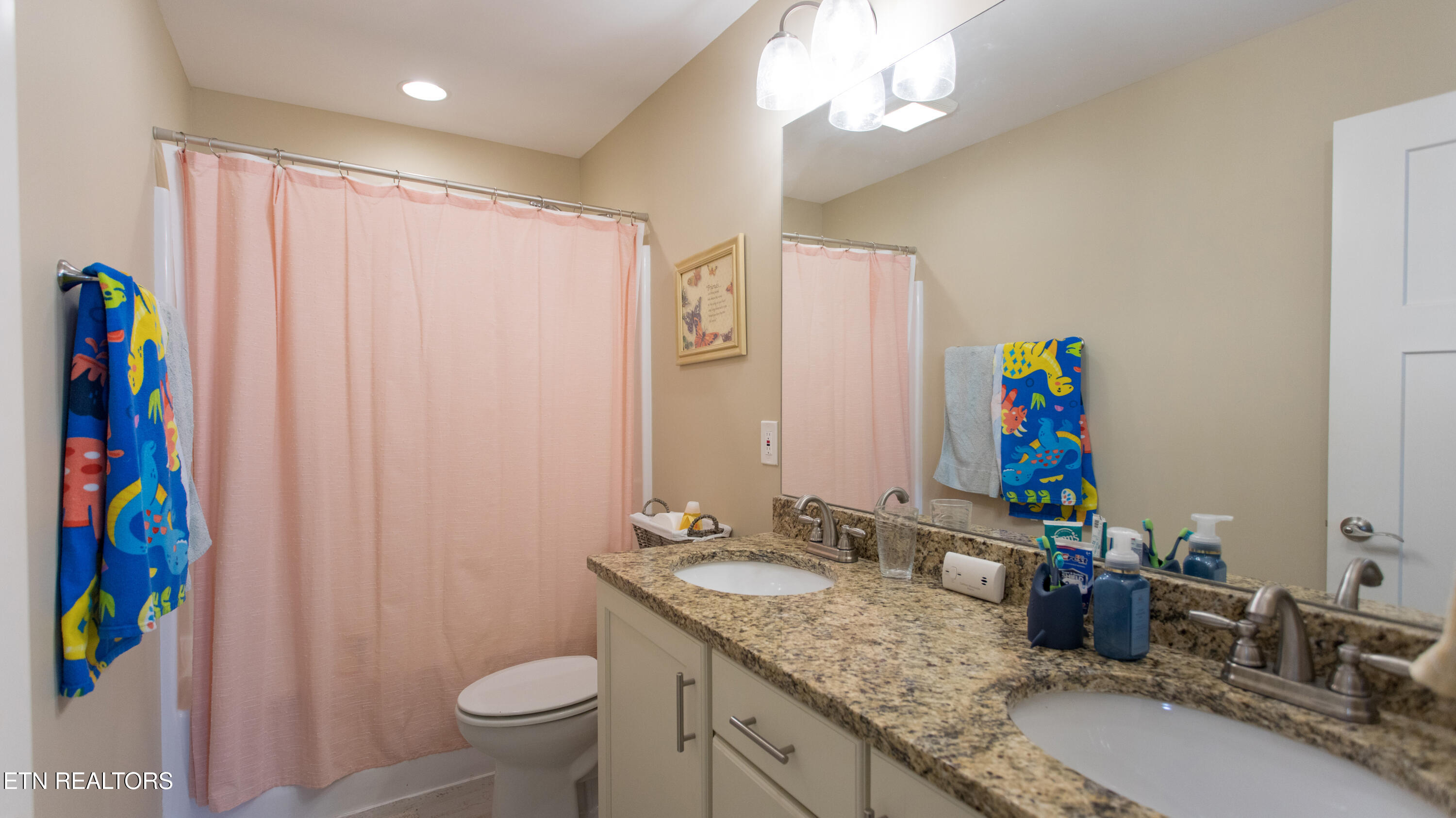 807 Willow Drive Maryville TN 37803
