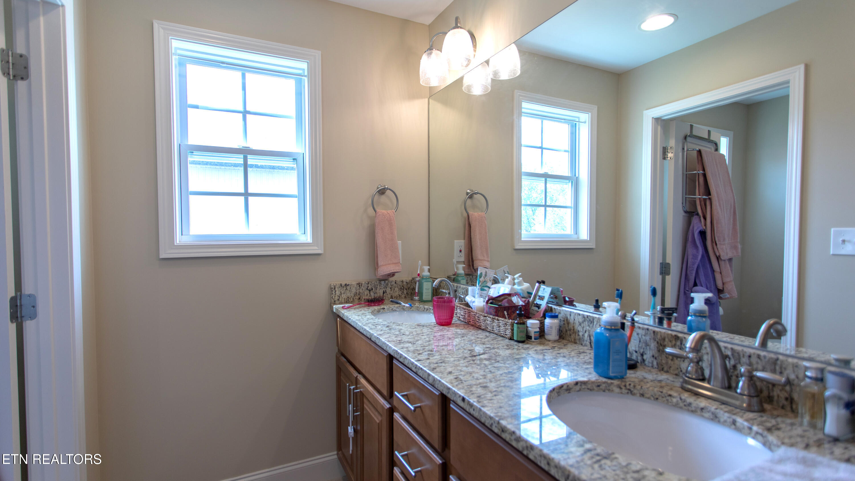 807 Willow Drive Maryville TN 37803