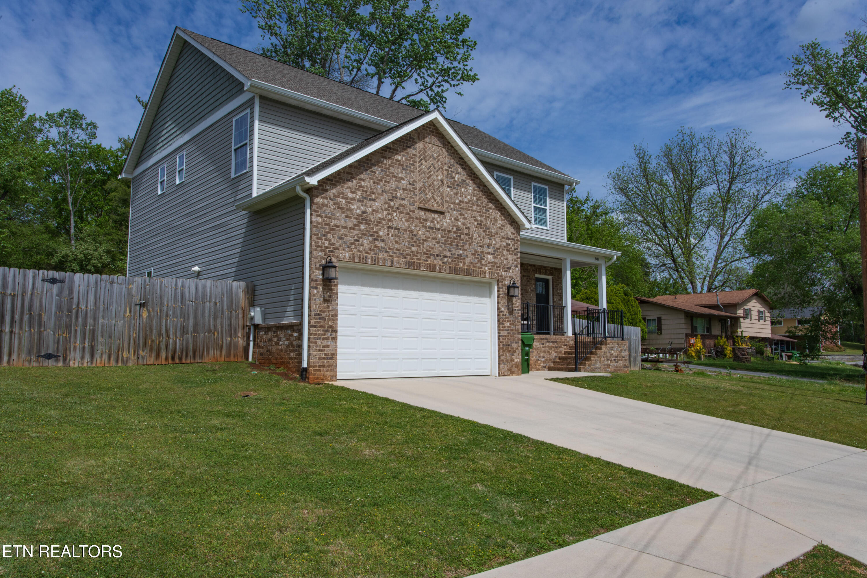 807 Willow Drive Maryville TN 37803