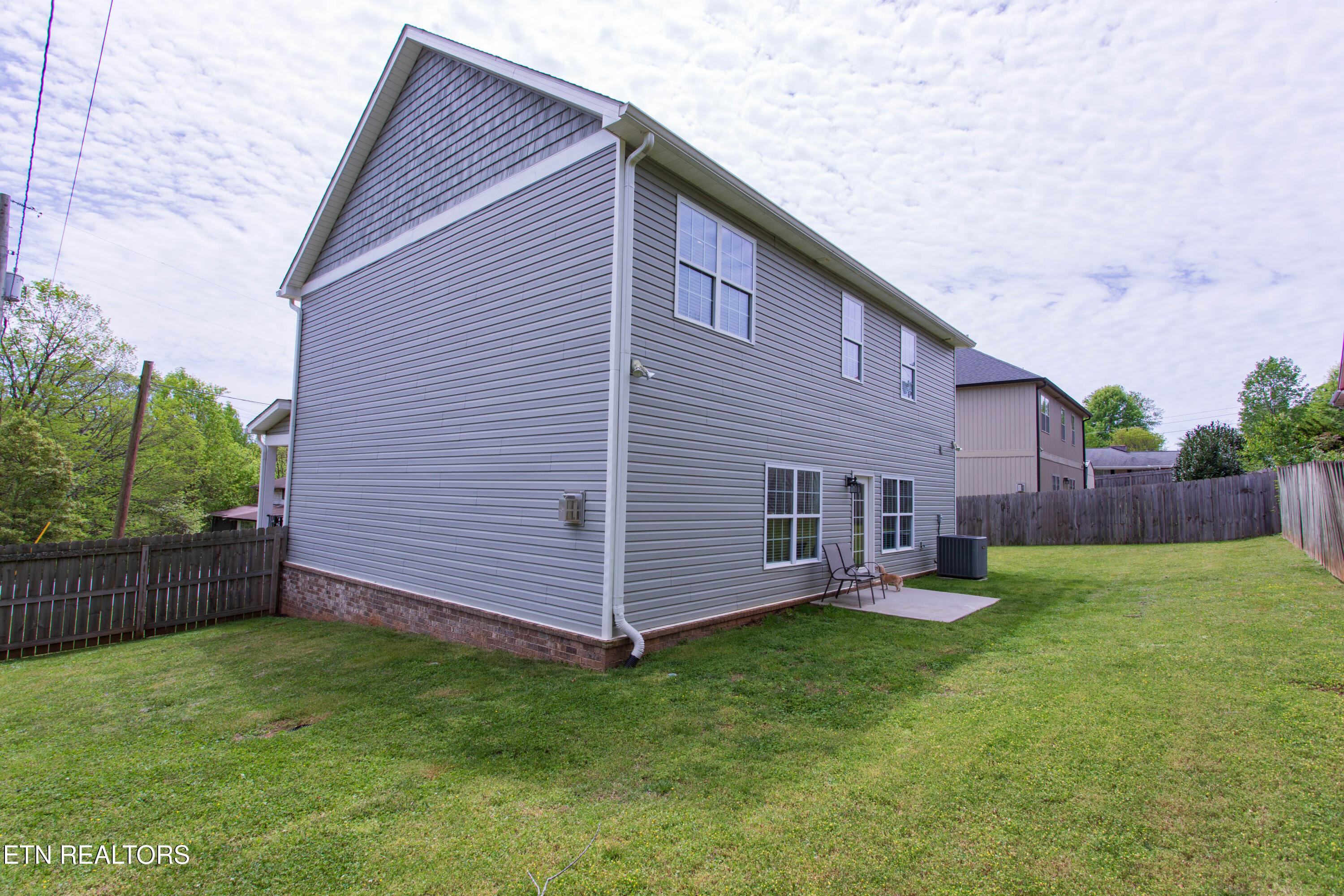 807 Willow Drive Maryville TN 37803