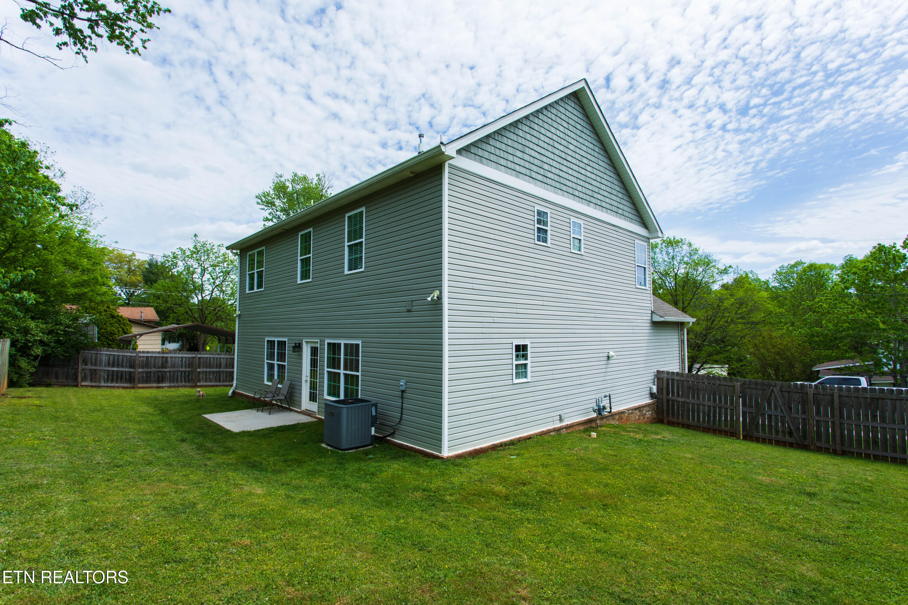 807 Willow Drive Maryville TN 37803