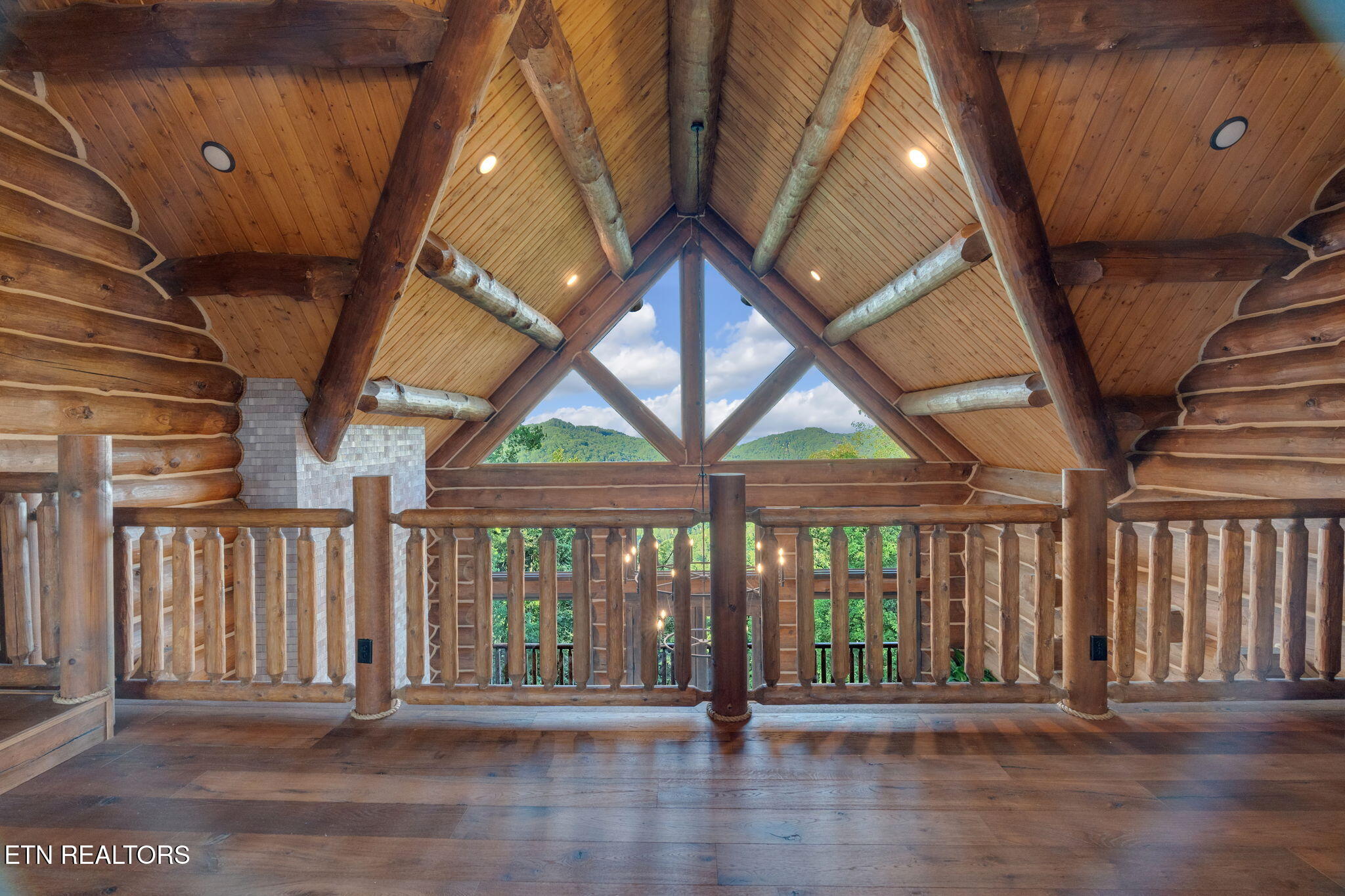 2715 Red Sky Drive Sevierville TN 37862