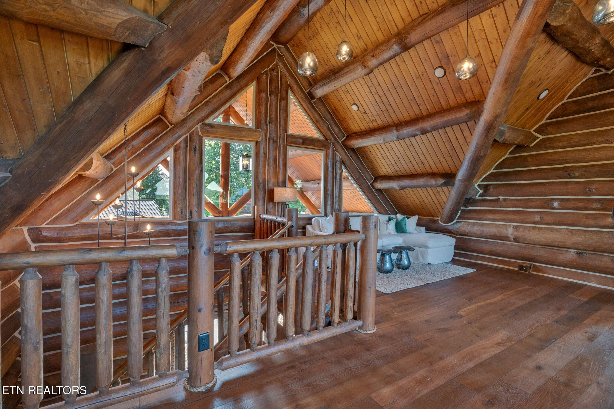 2715 Red Sky Drive Sevierville TN 37862
