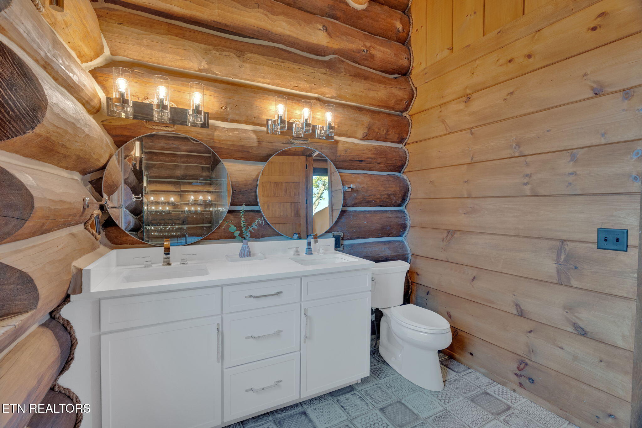 2715 Red Sky Drive Sevierville TN 37862