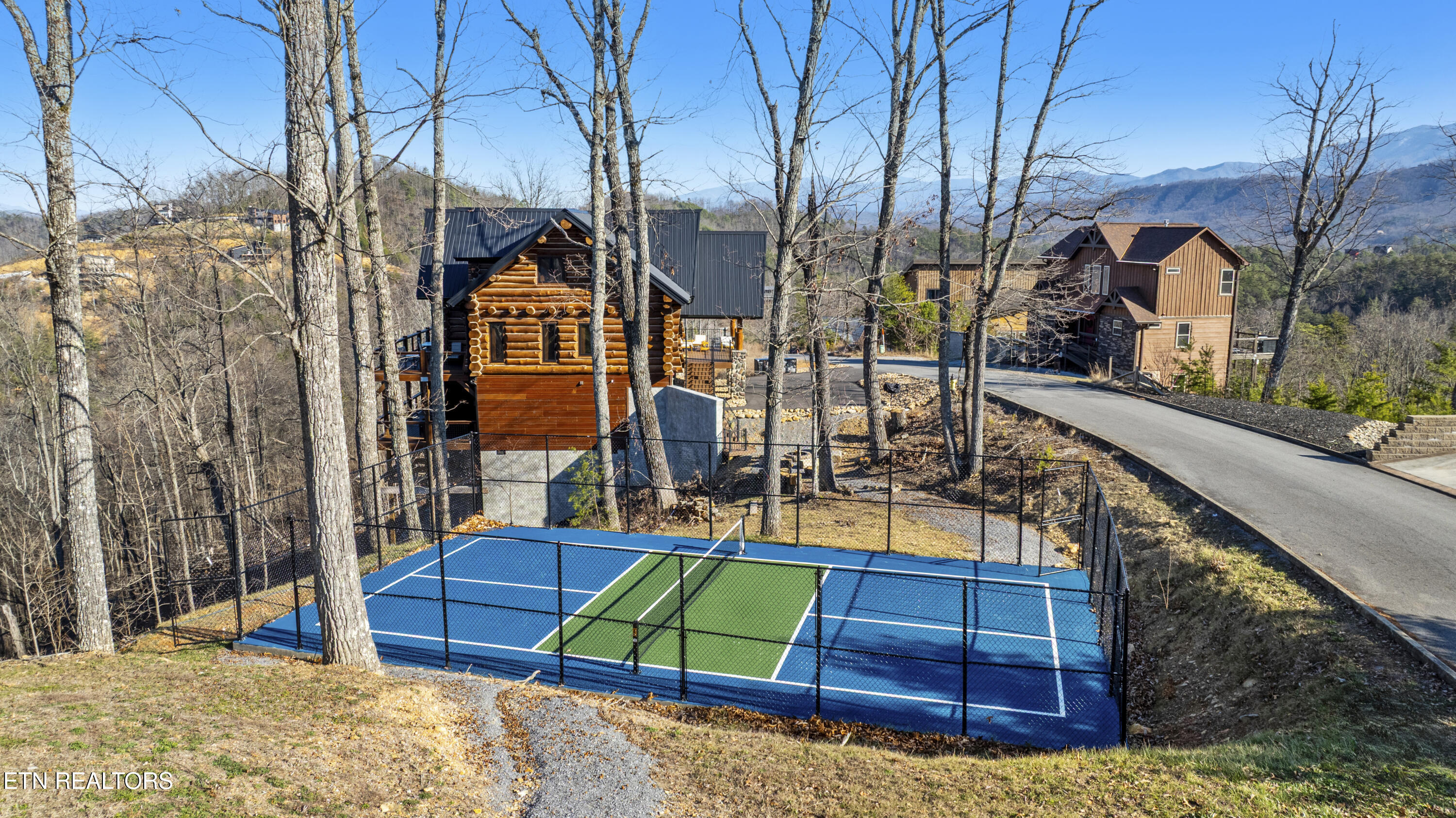 2715 Red Sky Drive Sevierville TN 37862