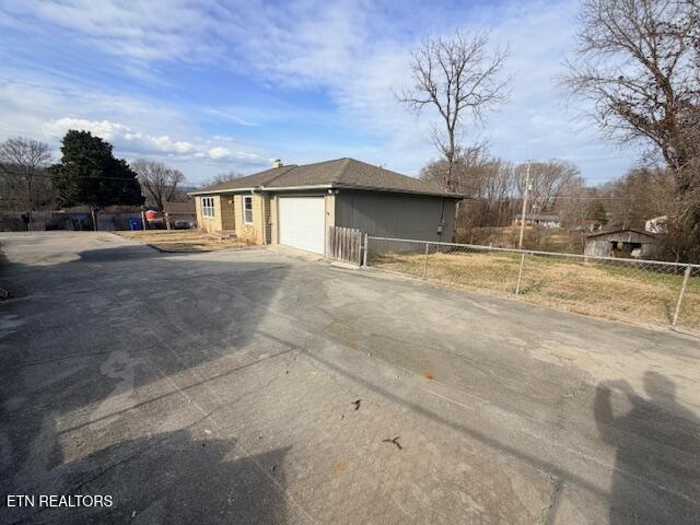 206 Cheryl Lane Clinton TN 37716