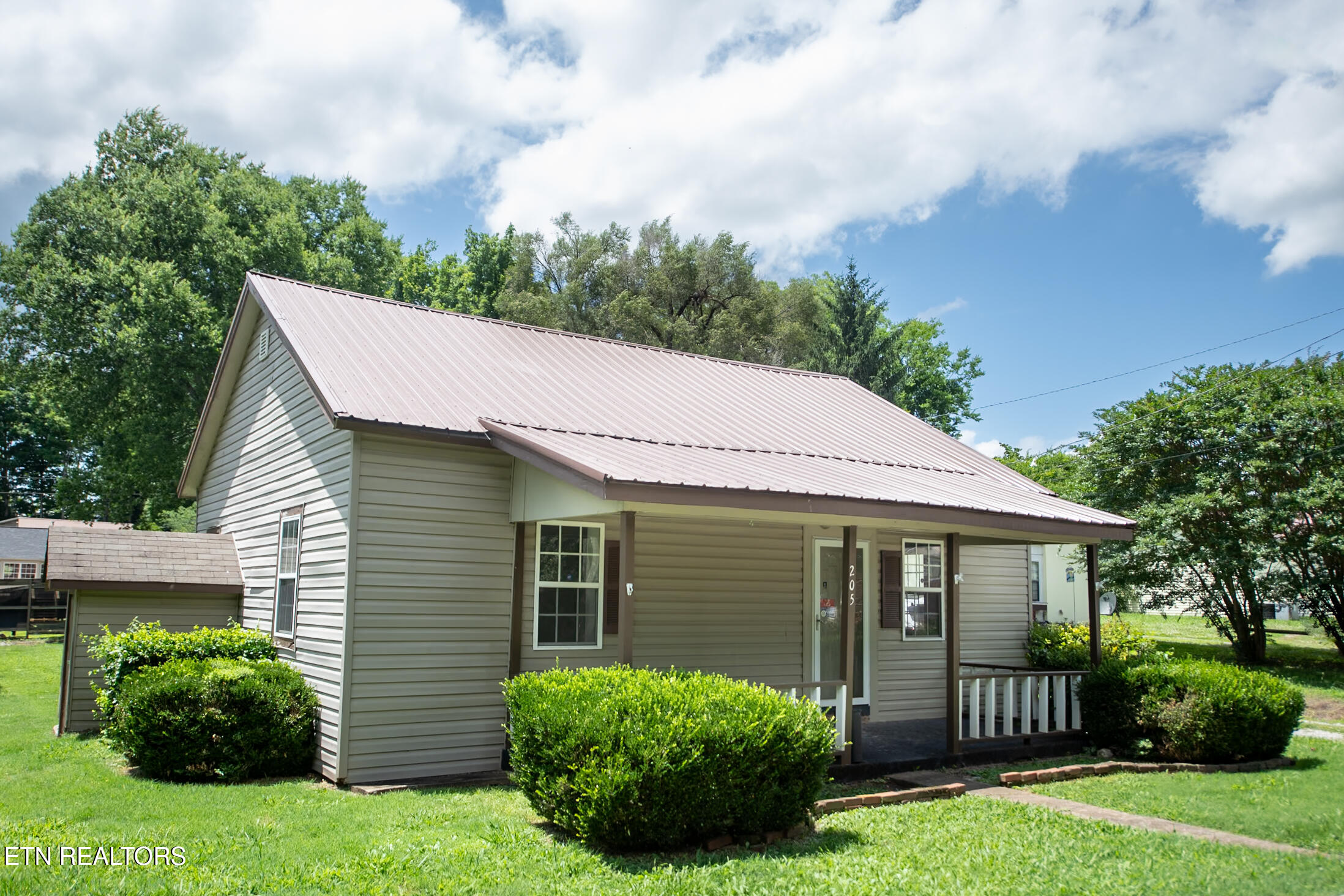 205 Williams Street Sweetwater TN 37874