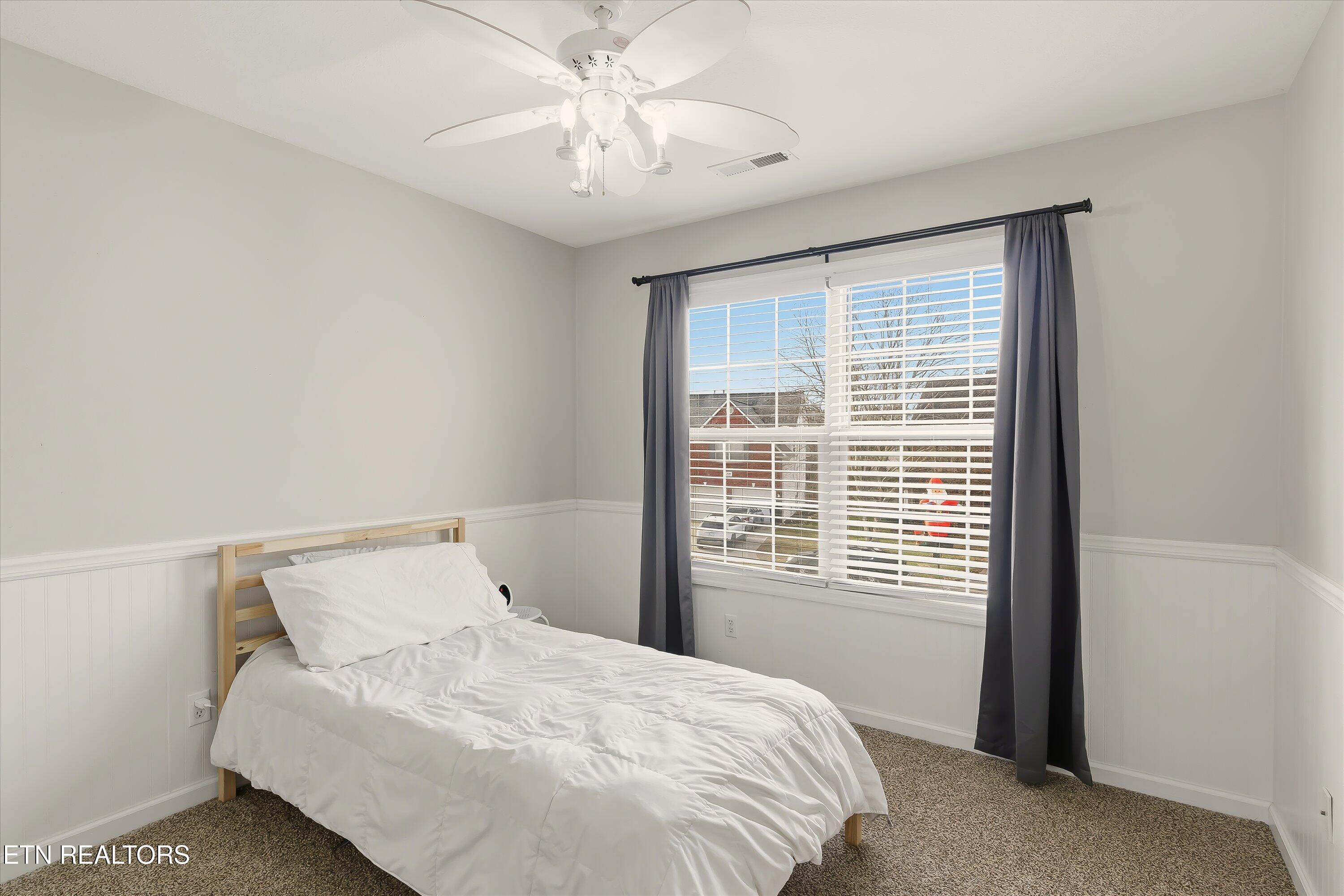 1636 Silver Oak Lane Lenoir City TN 37772