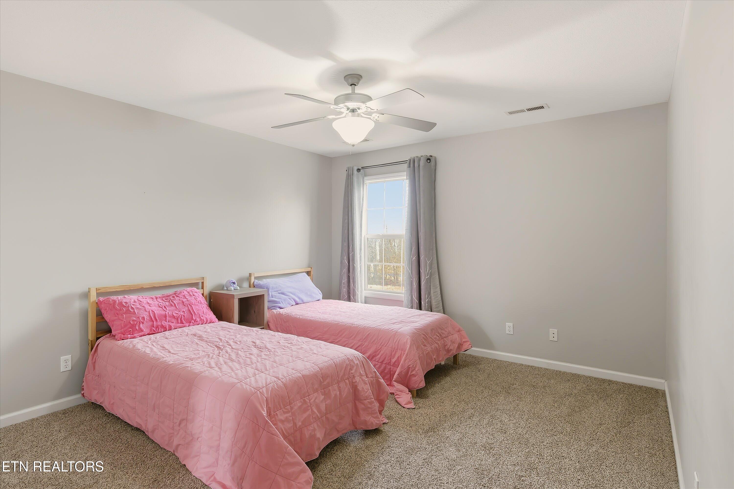 1636 Silver Oak Lane Lenoir City TN 37772
