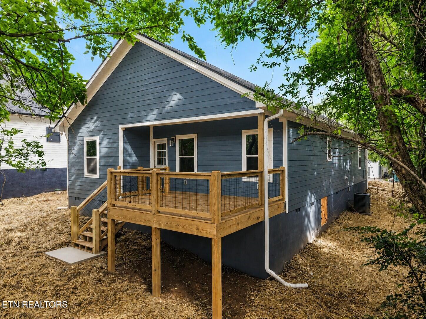 1312 NE Ezell Street Knoxville TN 37917
