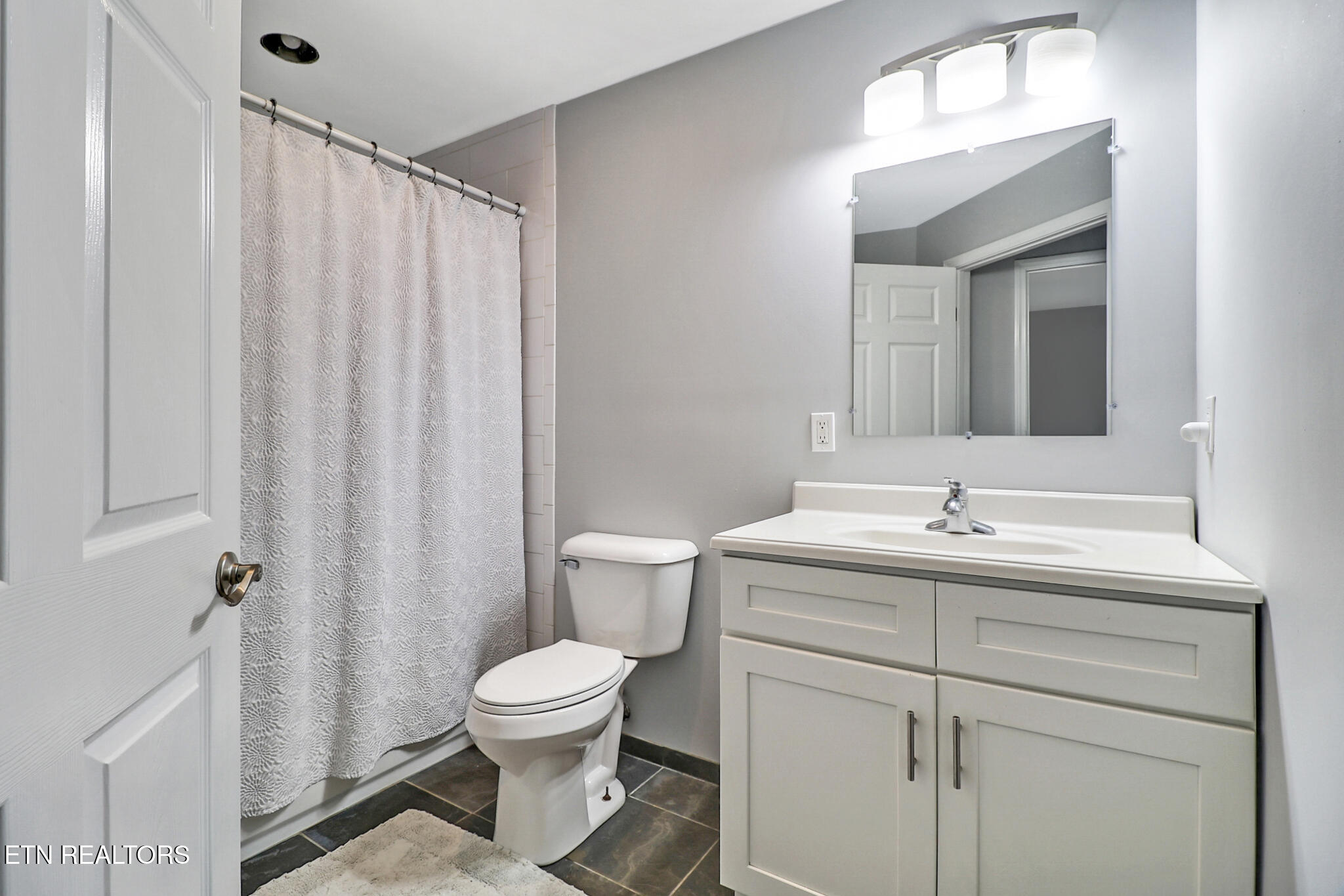 106 Dewey Road Oak Ridge TN 37830