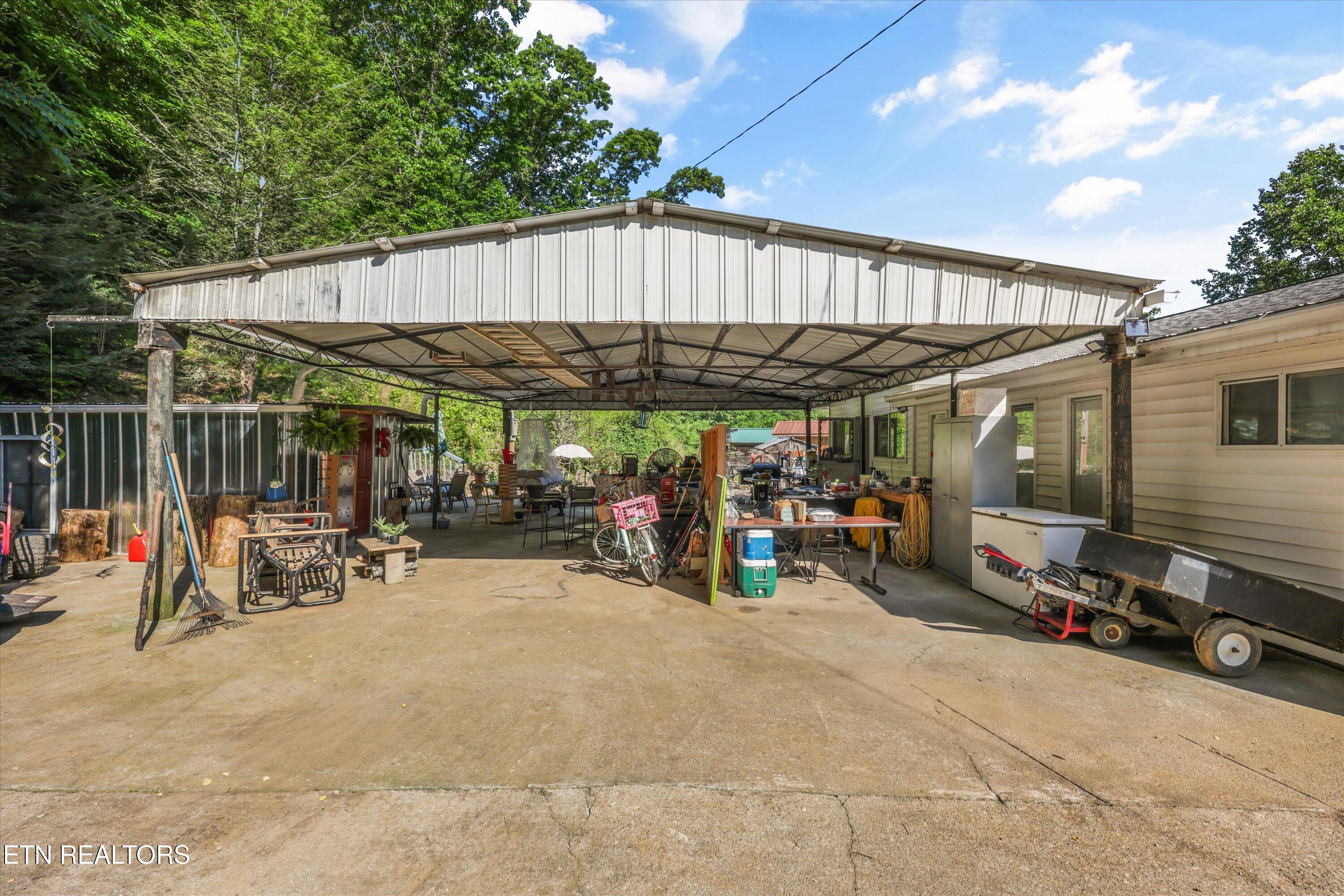 4532 E Lamar Alexander Parkway Walland TN 37886