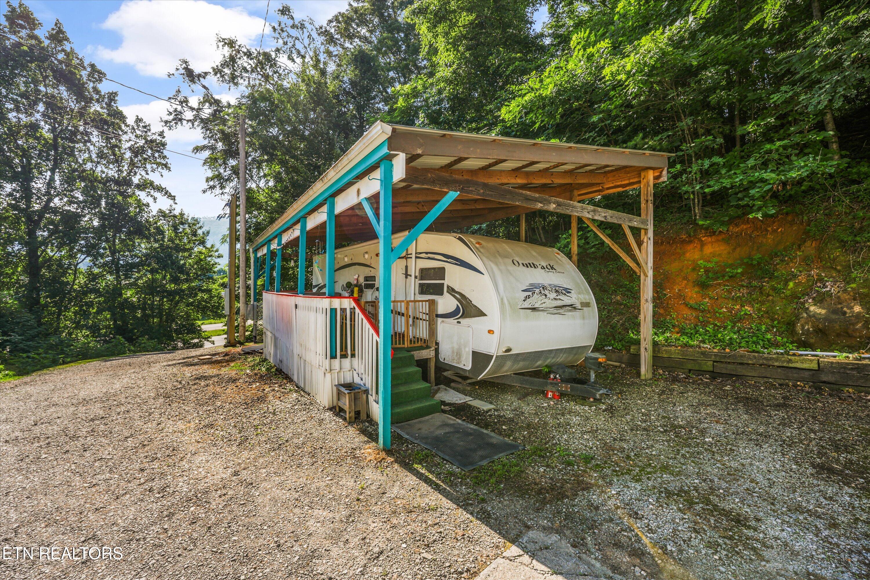 4532 E Lamar Alexander Parkway Walland TN 37886