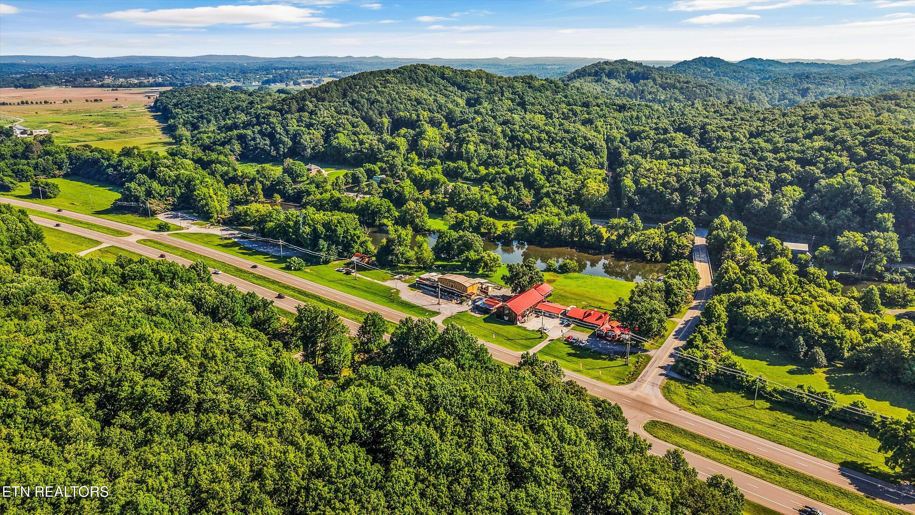 4532 E Lamar Alexander Parkway Walland TN 37886