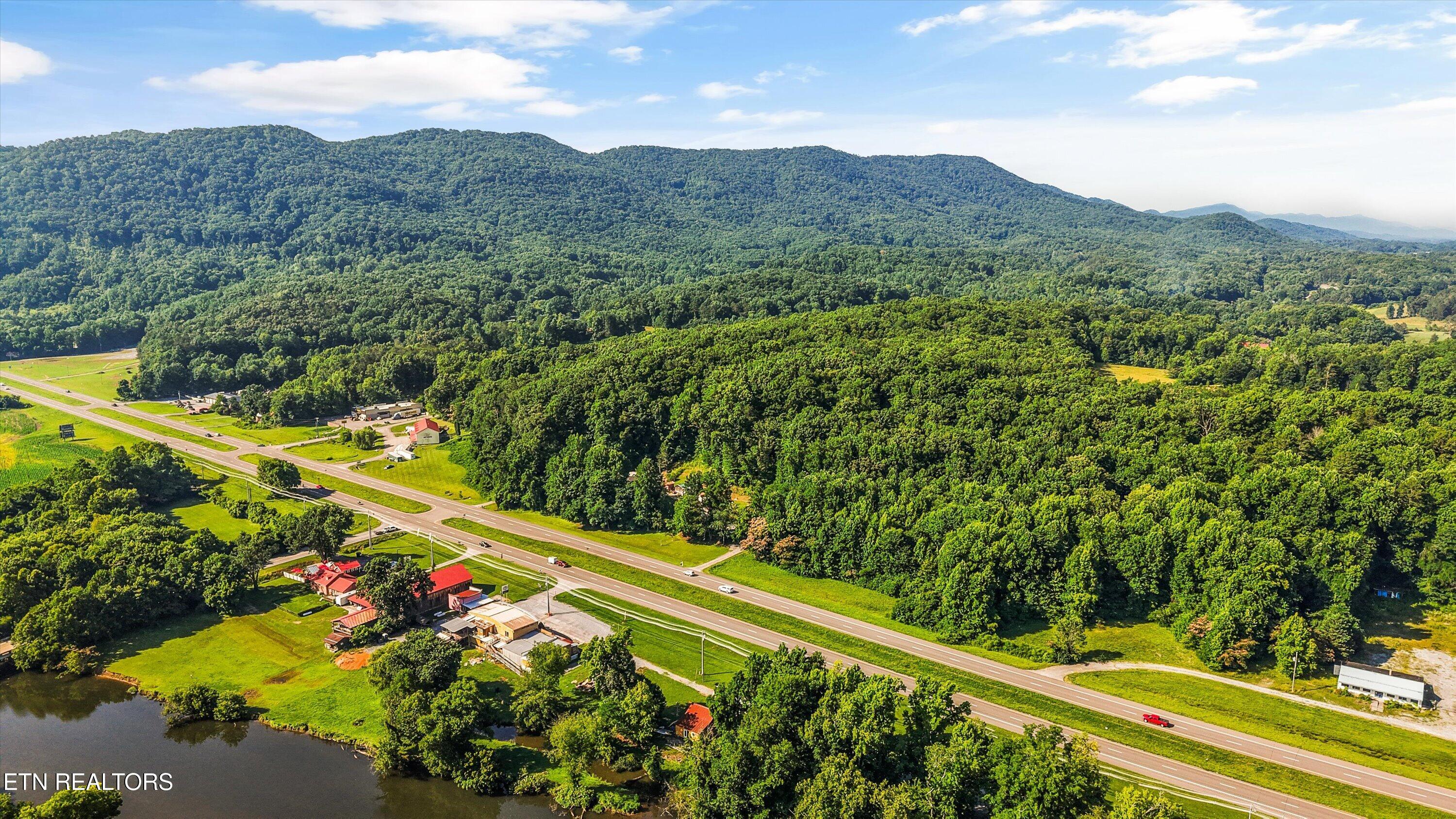 4532 E Lamar Alexander Parkway Walland TN 37886