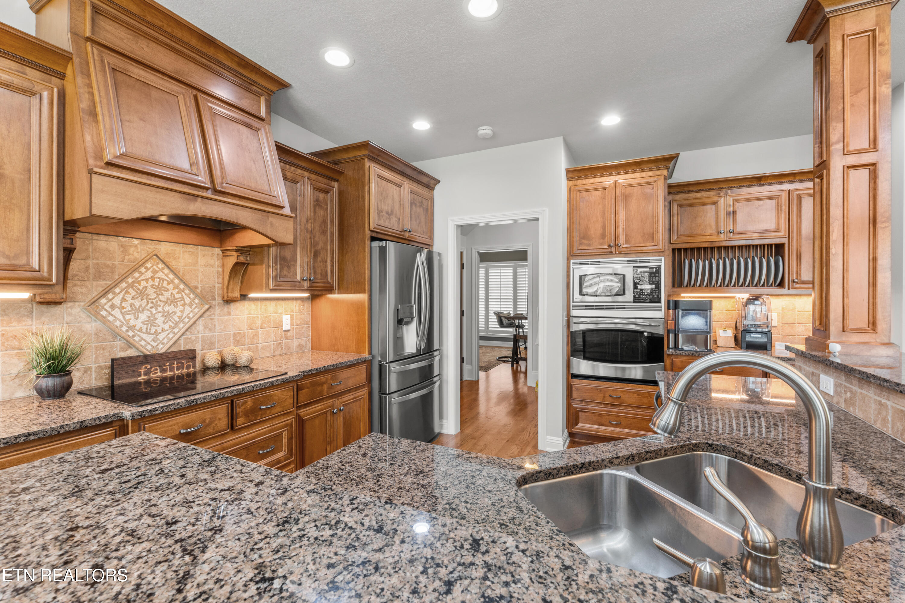 1301 Woodland Trace Maryville TN 37803