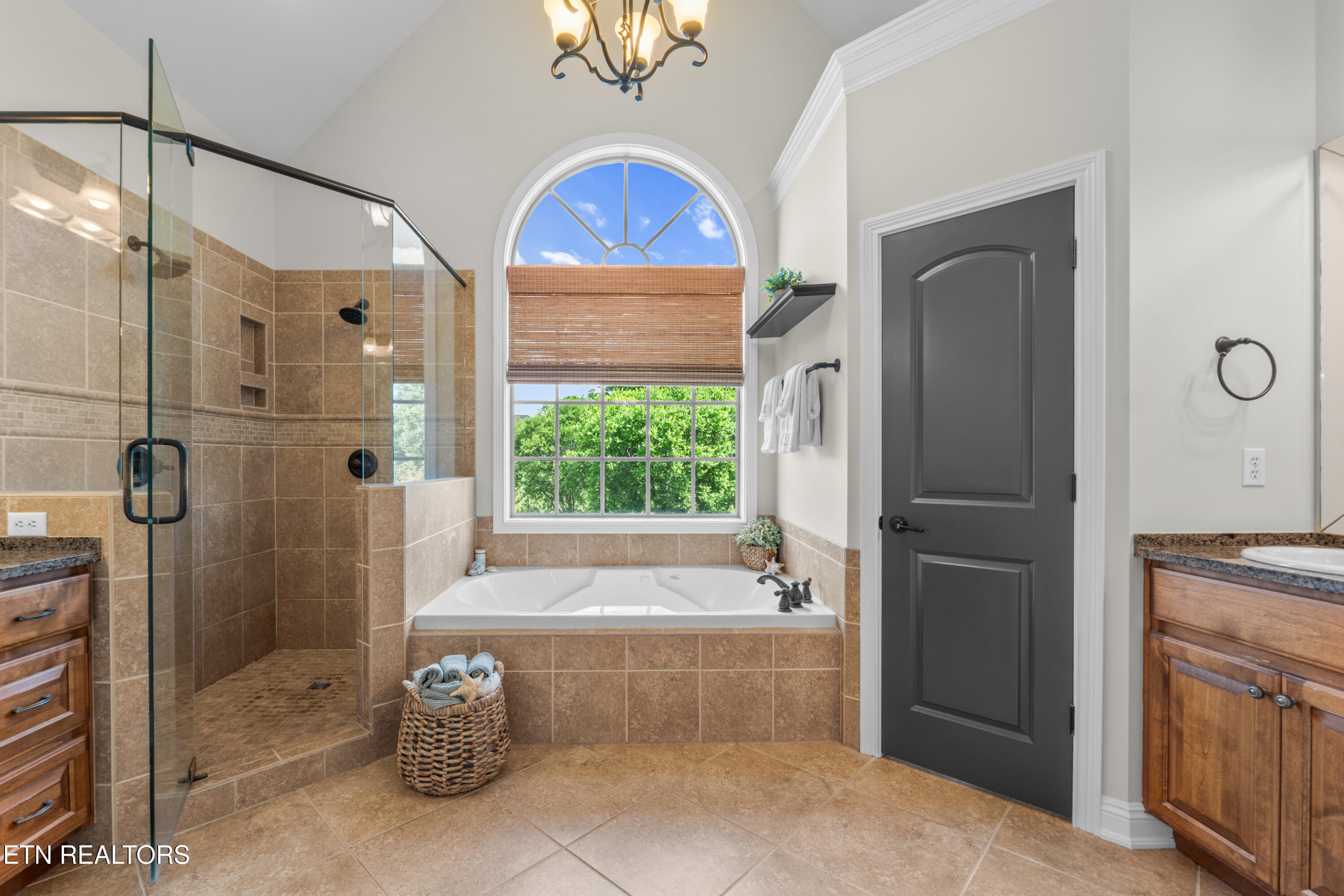 1301 Woodland Trace Maryville TN 37803