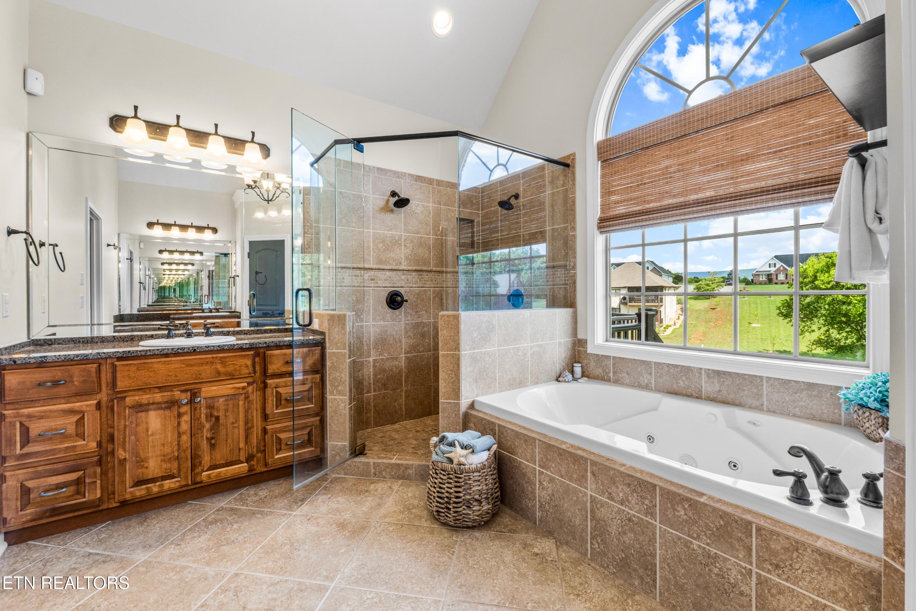 1301 Woodland Trace Maryville TN 37803
