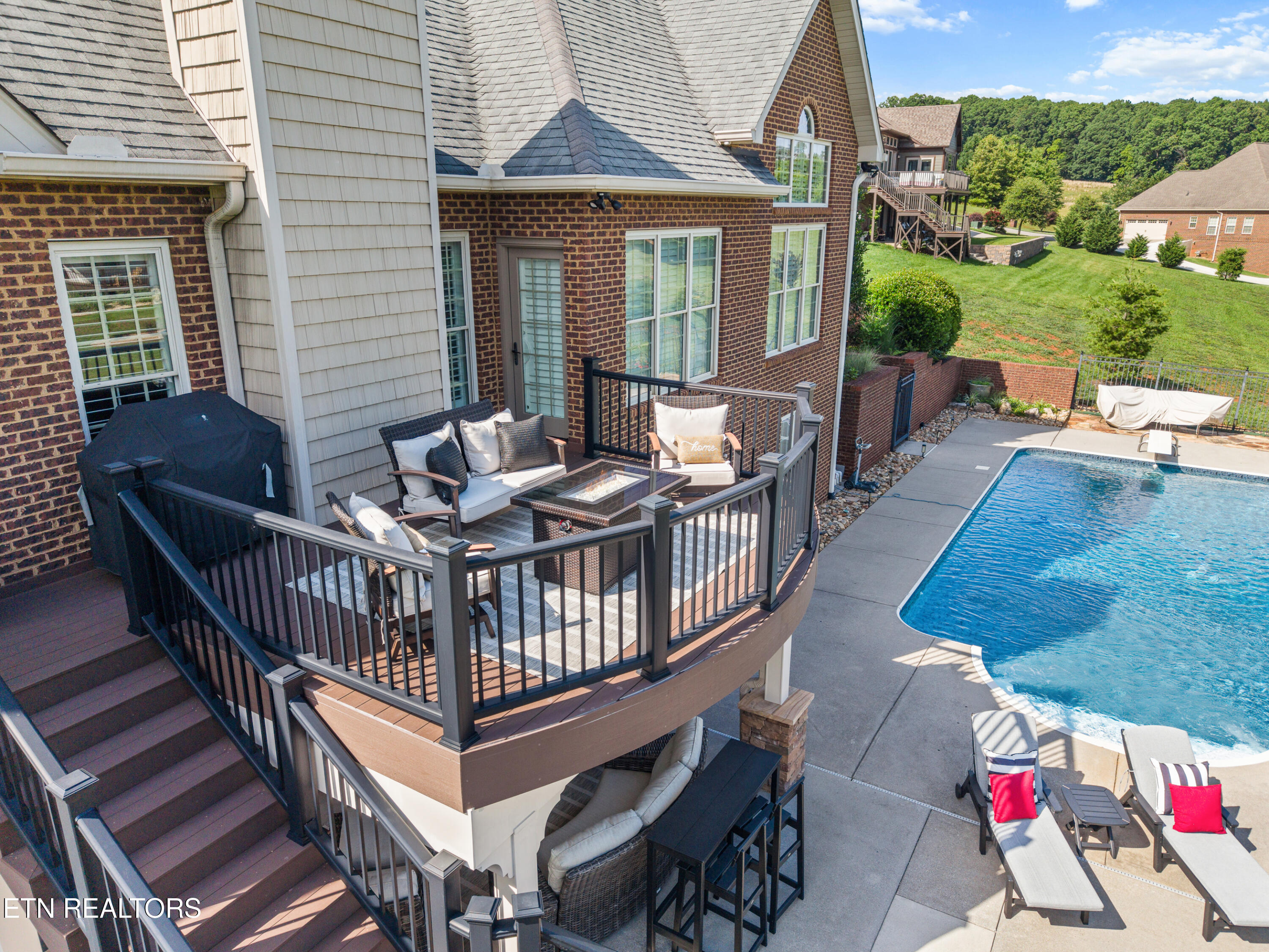 1301 Woodland Trace Maryville TN 37803