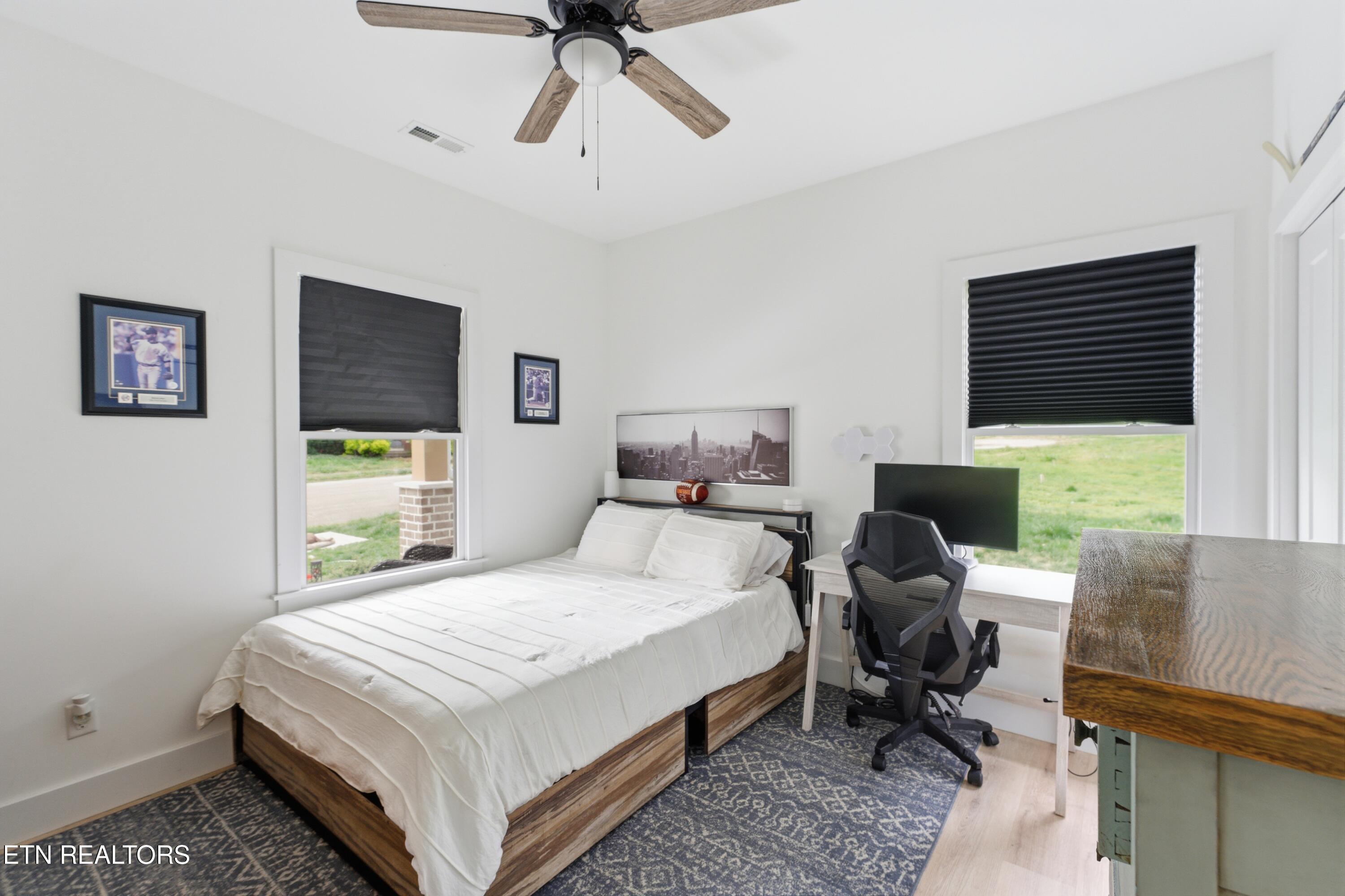 121 Leonard Place Knoxville TN 37917