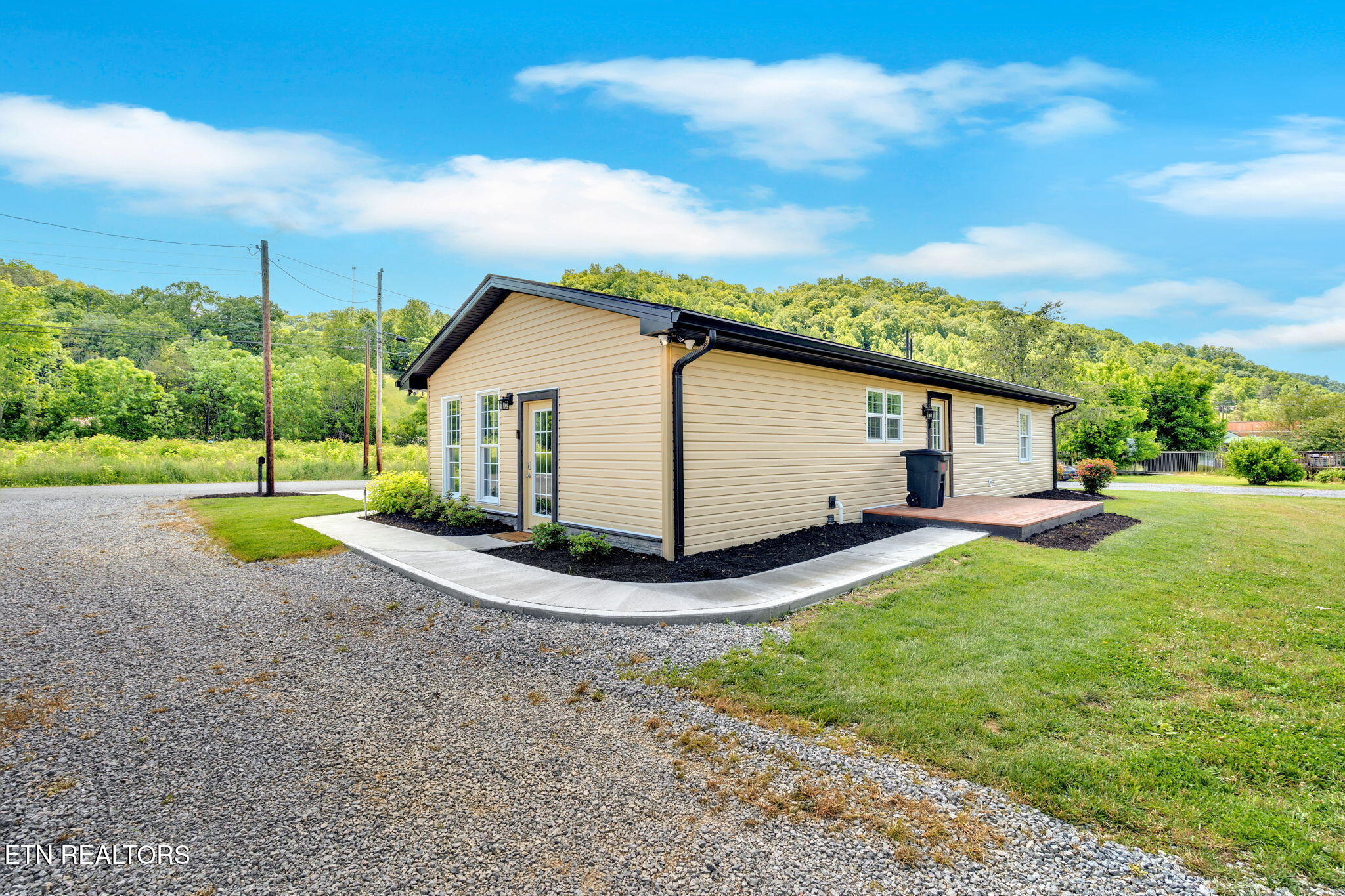 296 Seal Avenue Sneedville TN 37869
