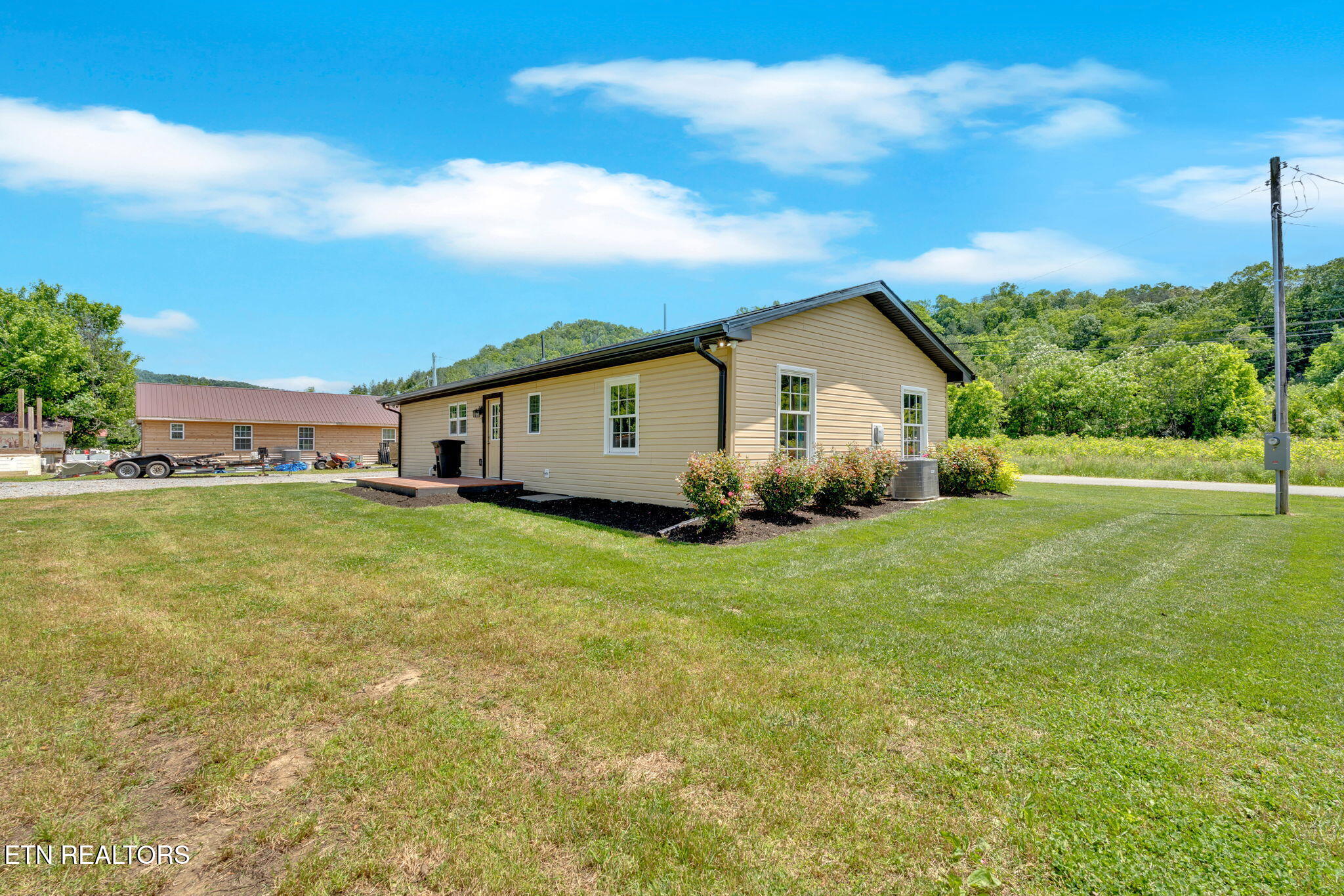 296 Seal Avenue Sneedville TN 37869