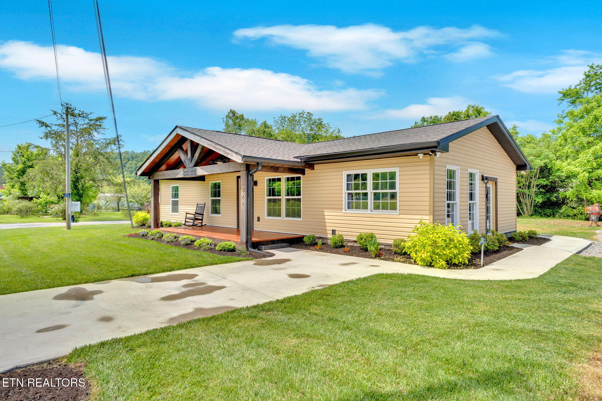 296 Seal Avenue Sneedville TN 37869