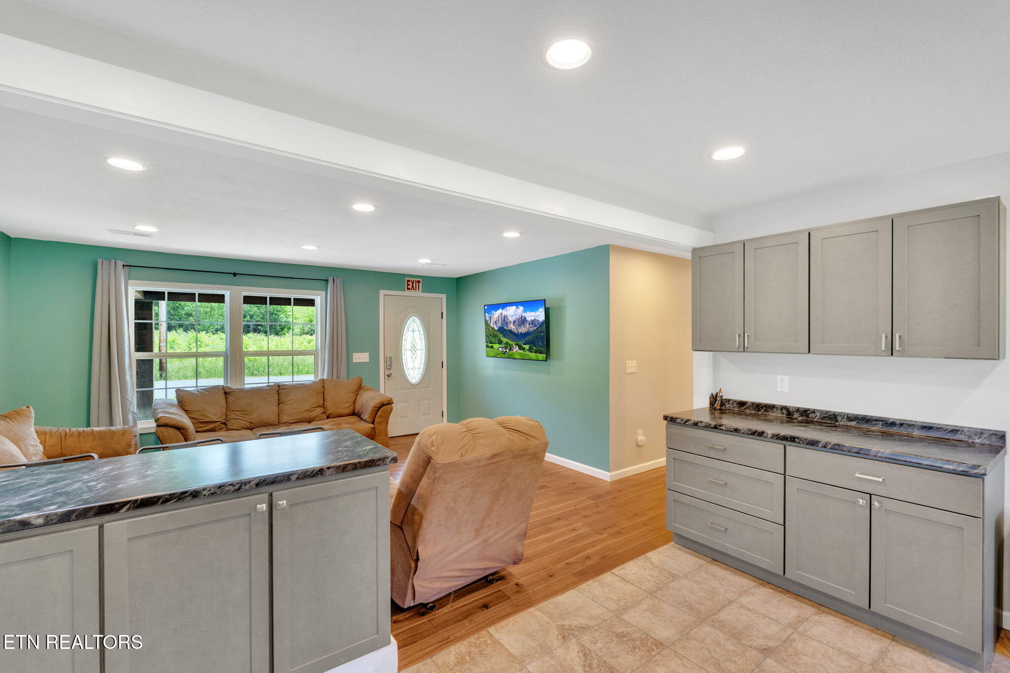 296 Seal Avenue Sneedville TN 37869