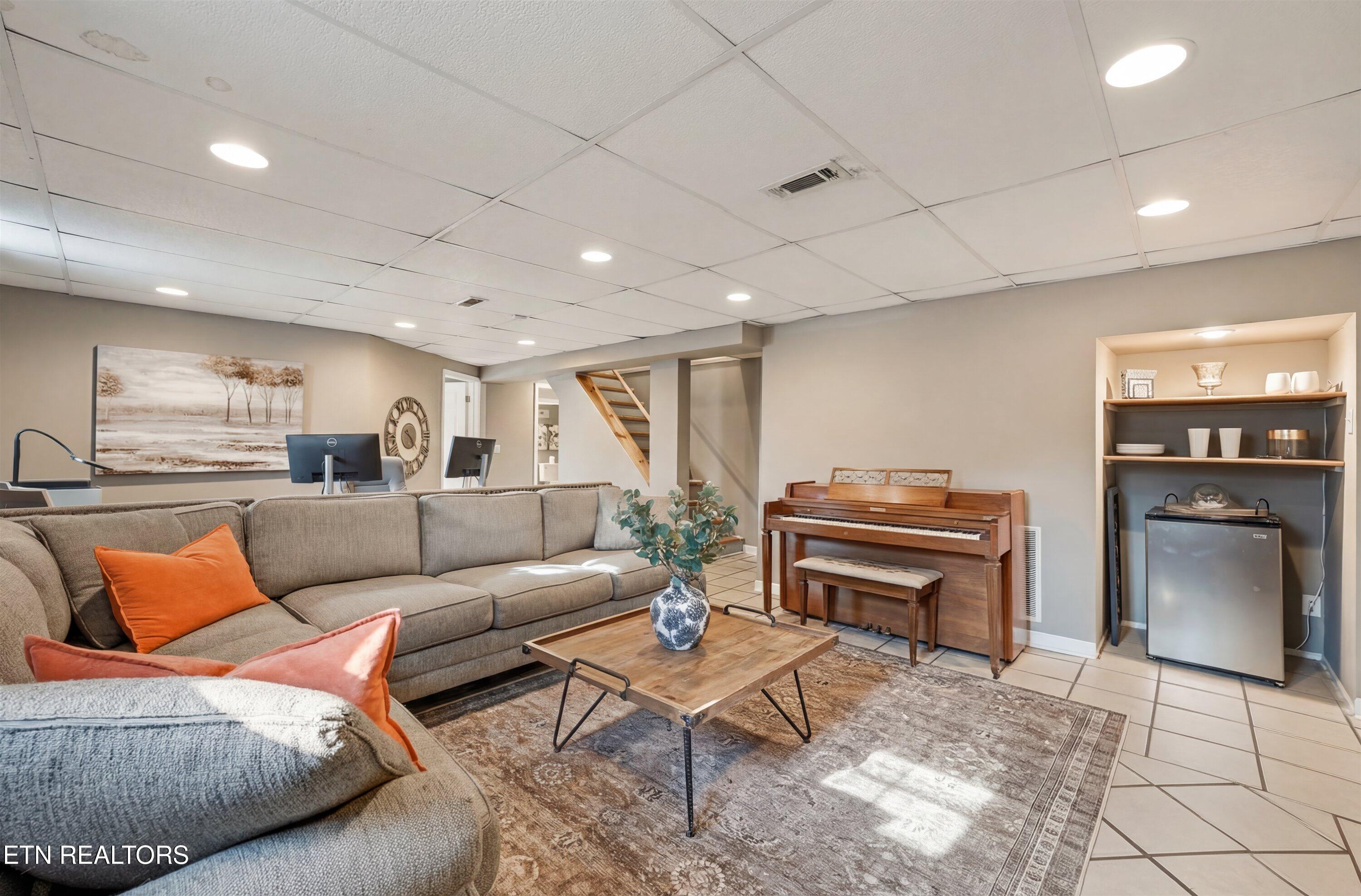 6911 Nubbin Ridge Drive Knoxville TN 37919
