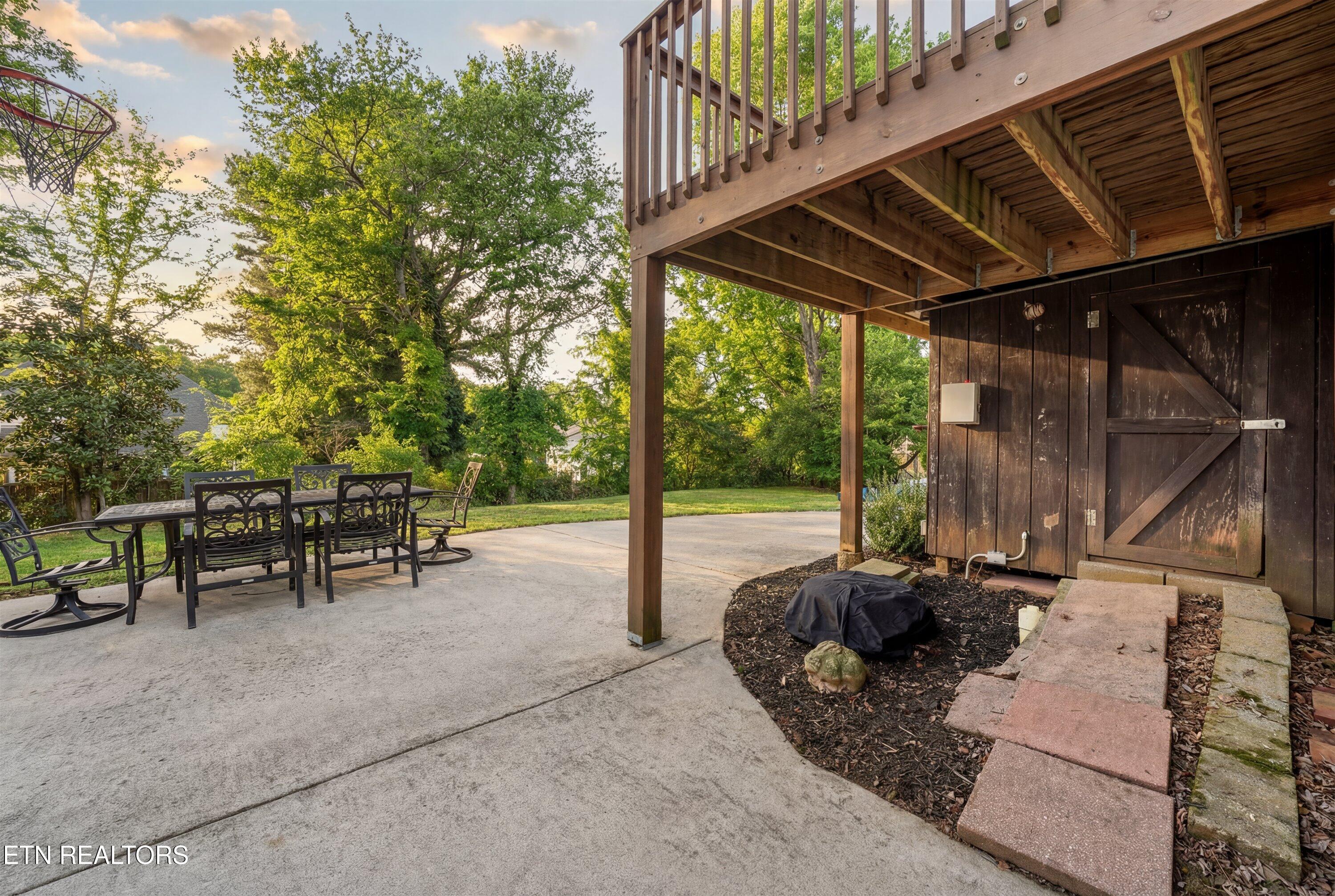 6911 Nubbin Ridge Drive Knoxville TN 37919