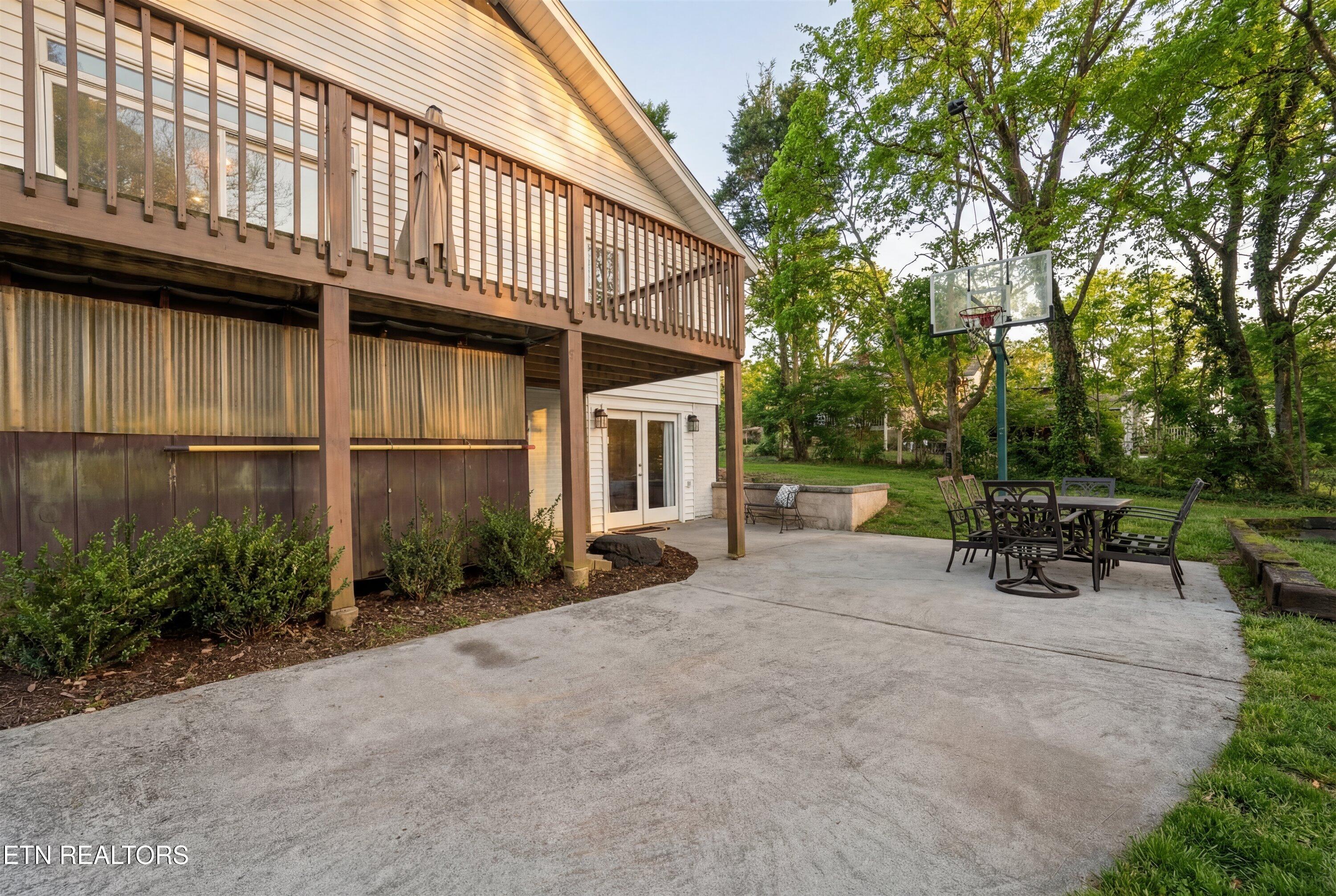 6911 Nubbin Ridge Drive Knoxville TN 37919