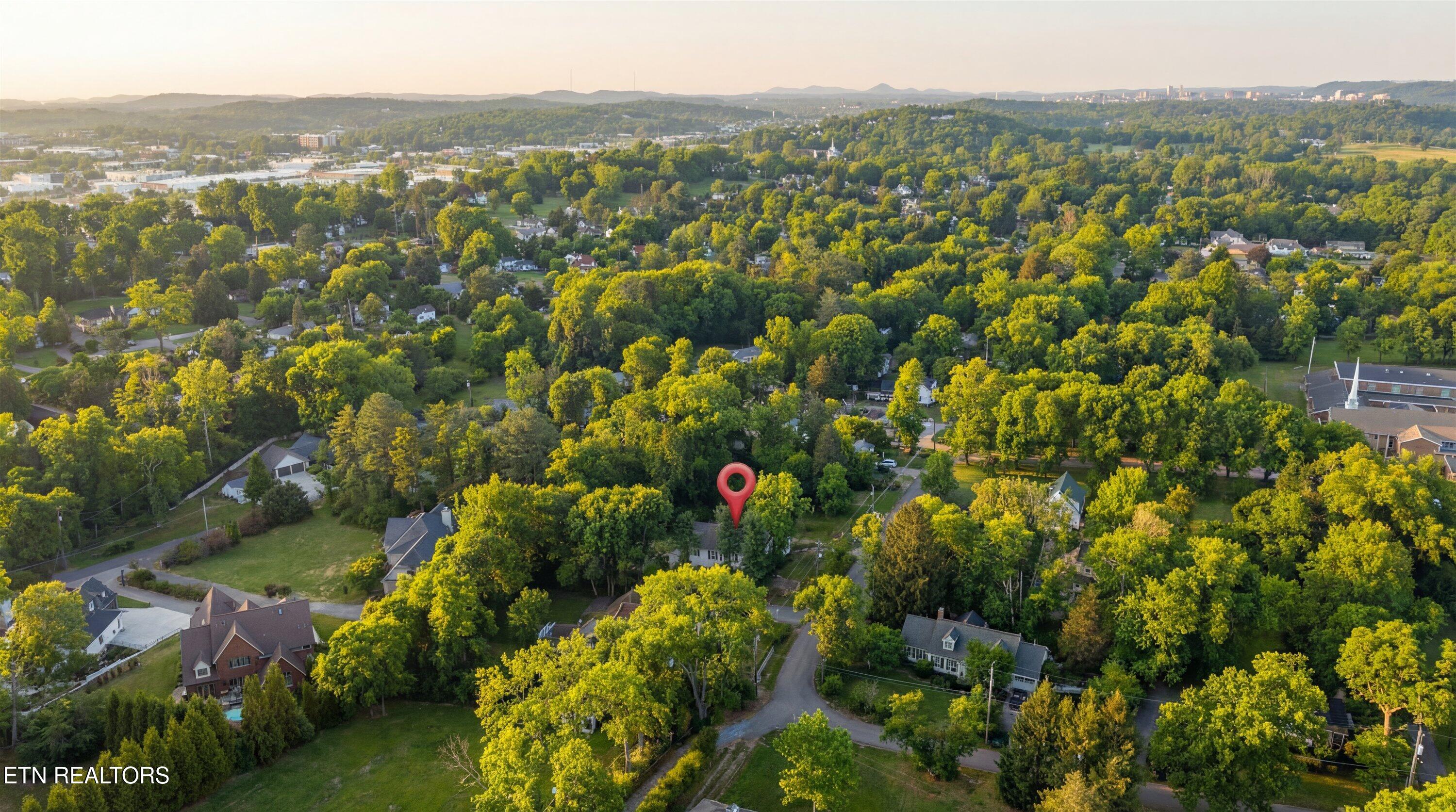 6911 Nubbin Ridge Drive Knoxville TN 37919