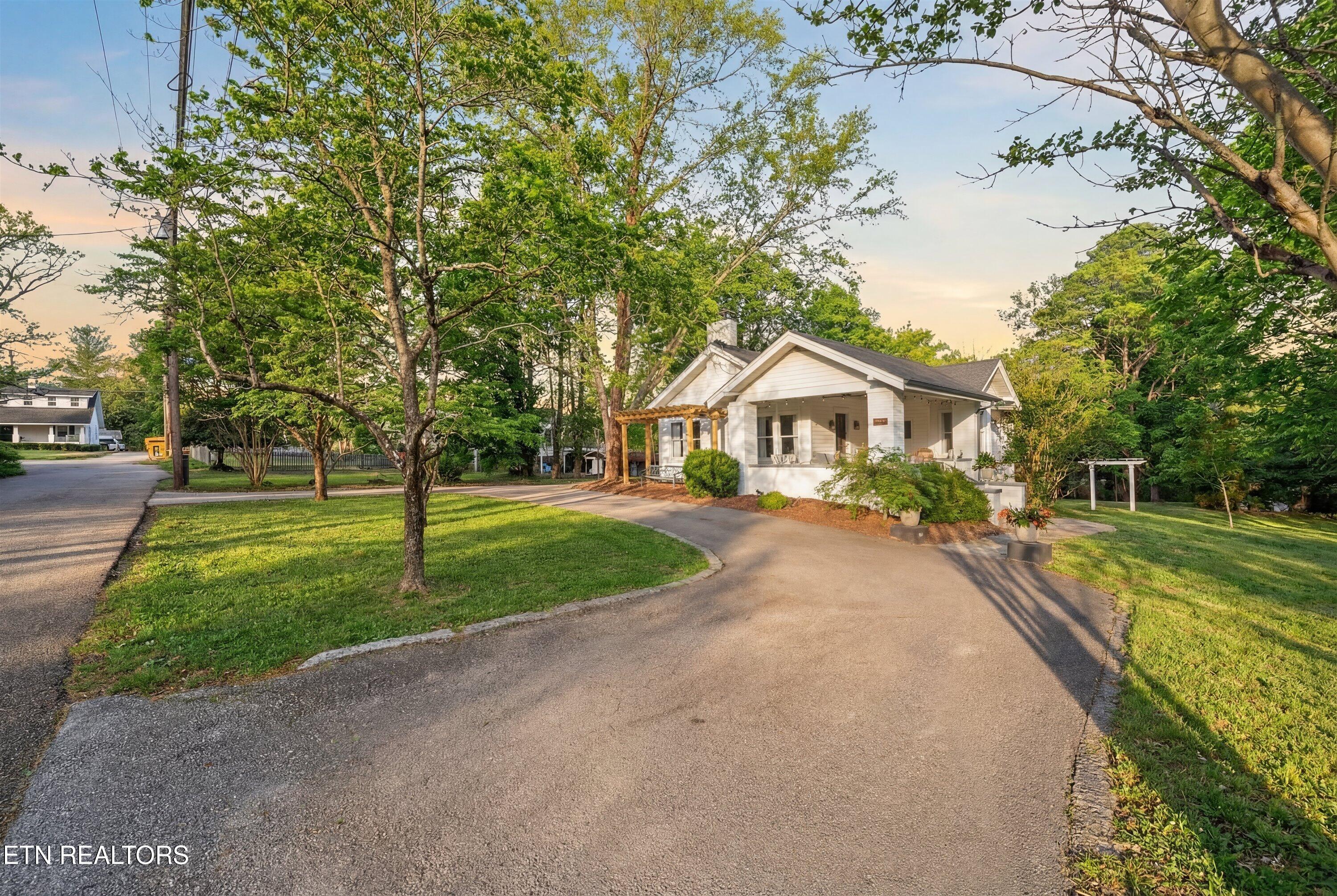 6911 Nubbin Ridge Drive Knoxville TN 37919