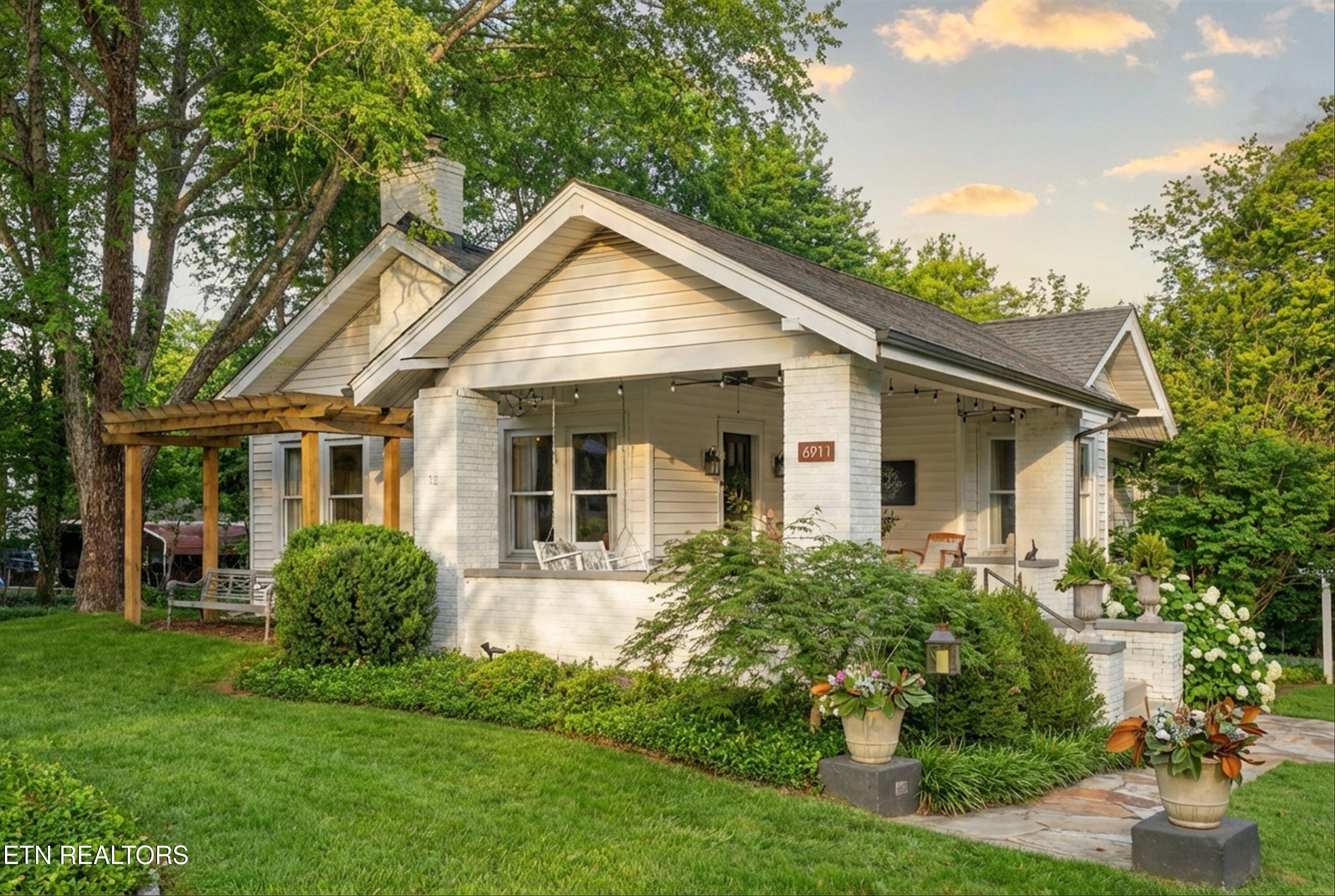 6911 Nubbin Ridge Drive Knoxville TN 37919