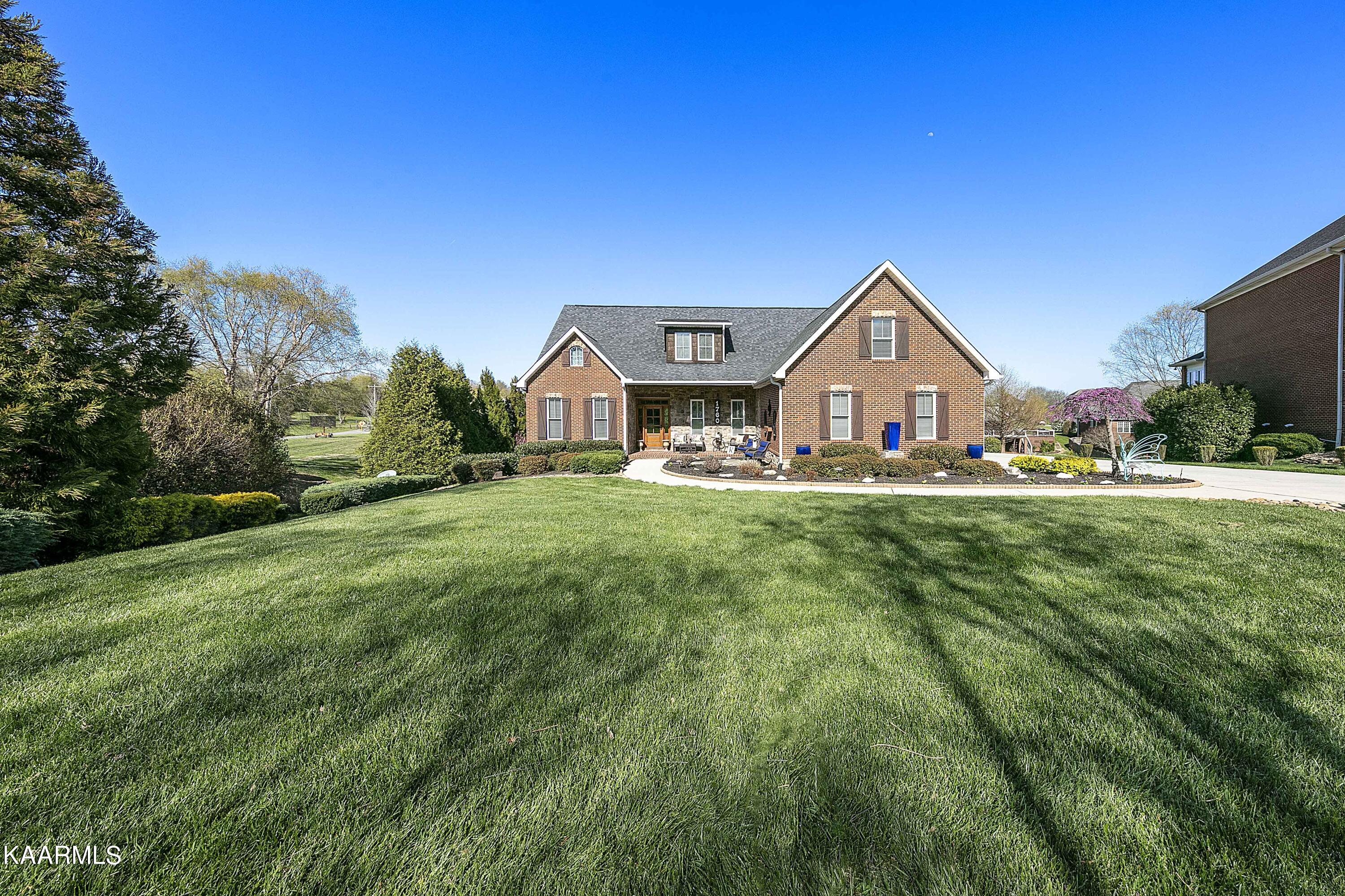 1760 Inverness Drive Maryville TN 37801