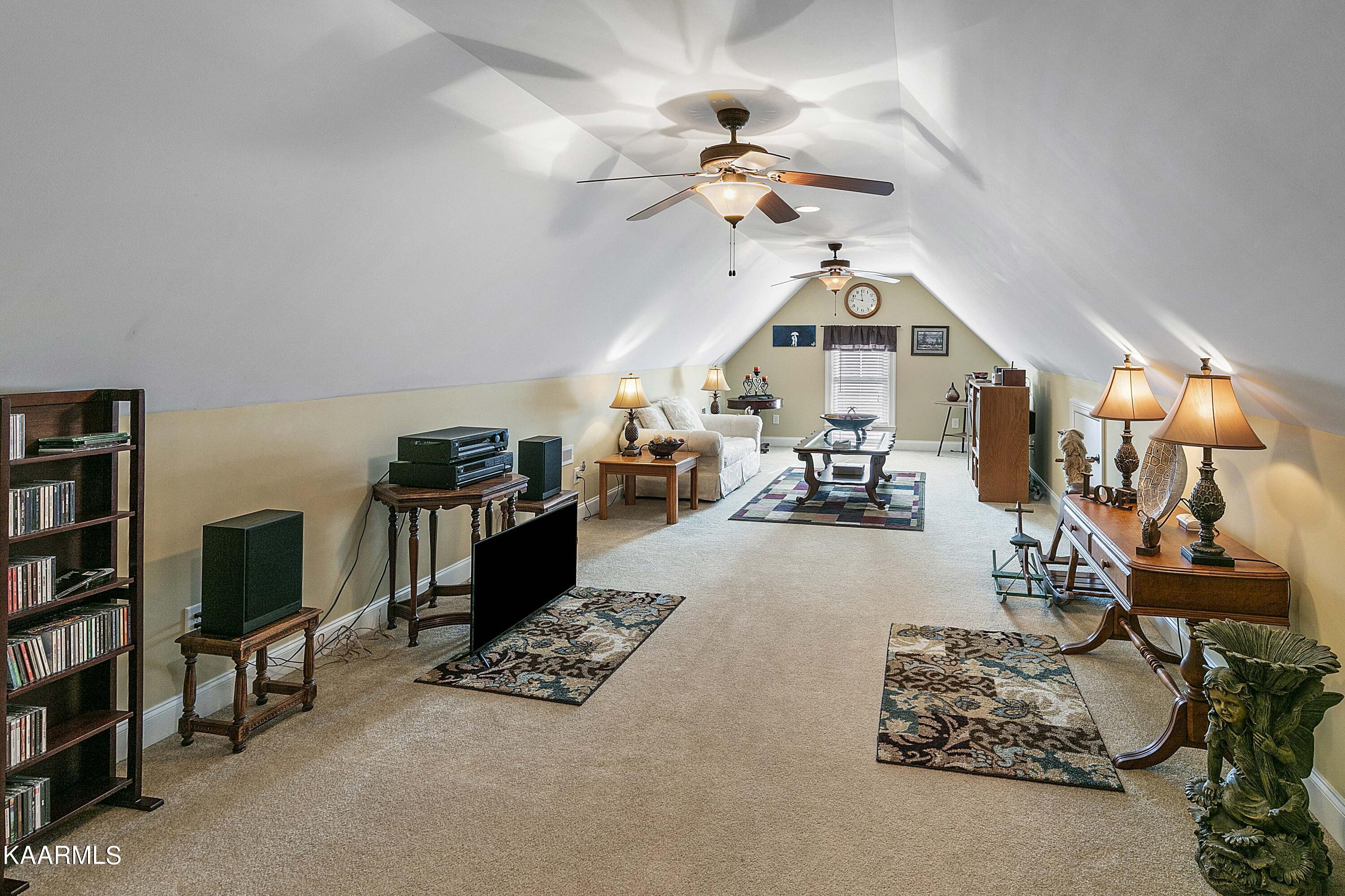 1760 Inverness Drive Maryville TN 37801