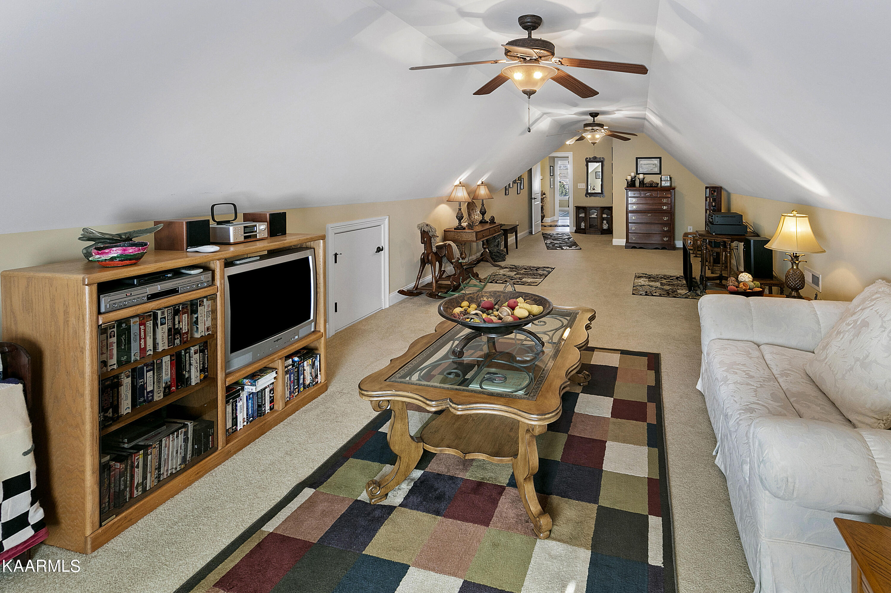 1760 Inverness Drive Maryville TN 37801