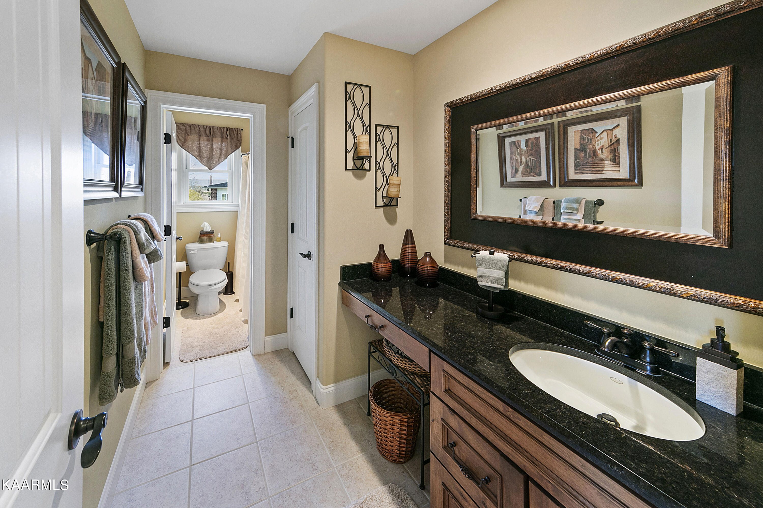 1760 Inverness Drive Maryville TN 37801
