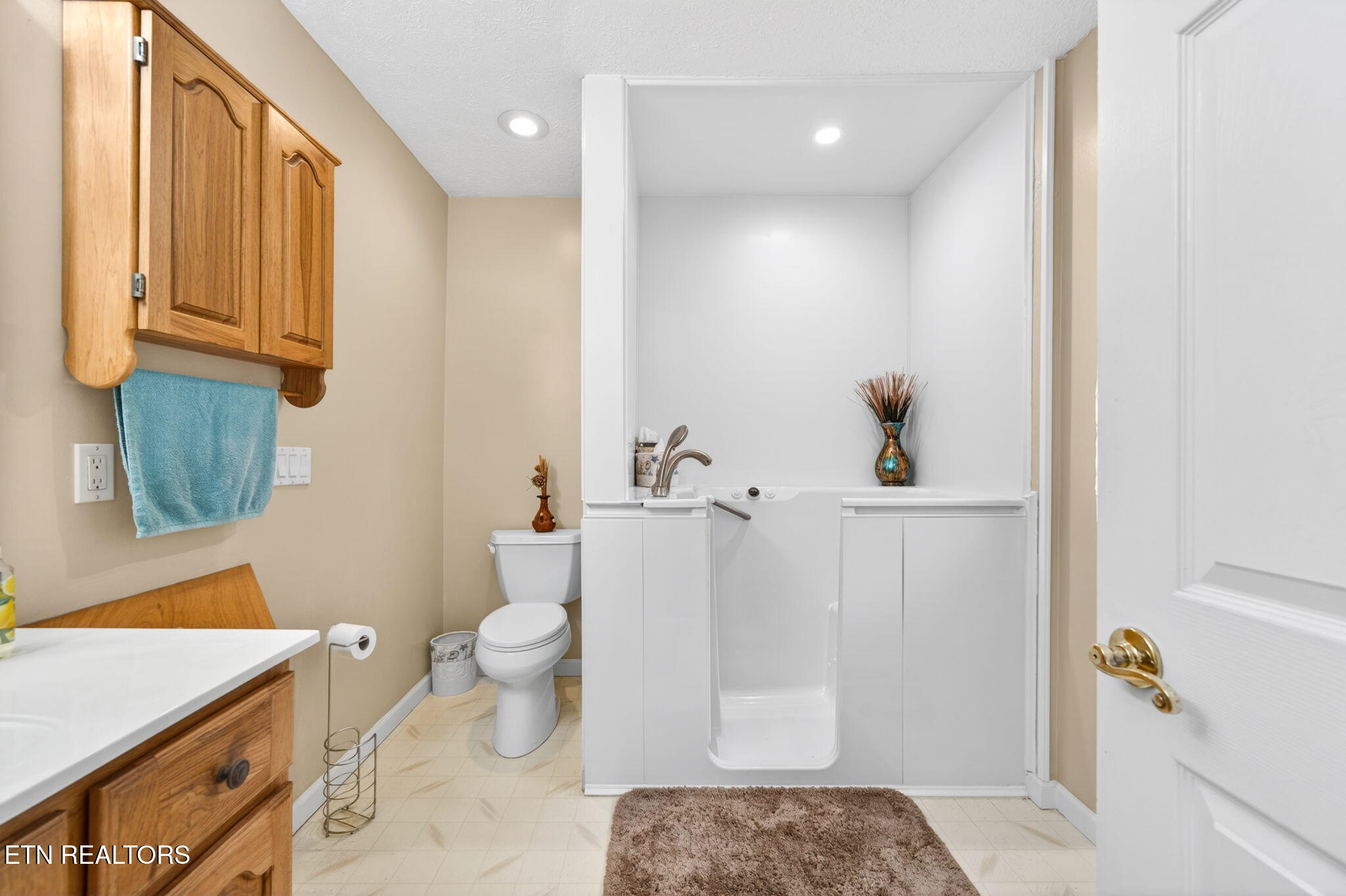 43 Myra Drive Crossville TN 38572