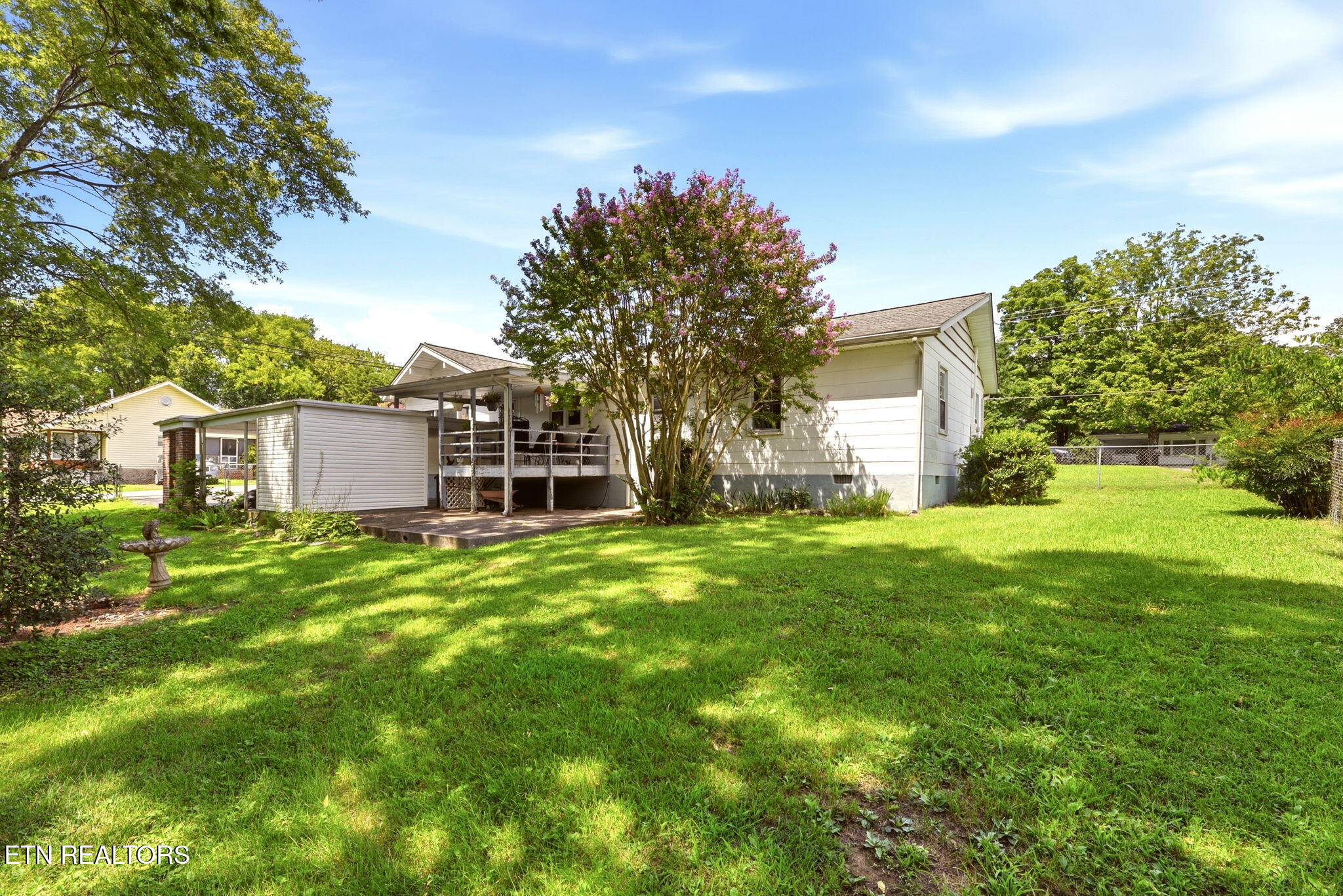 301 Cross Street Clinton TN 37716